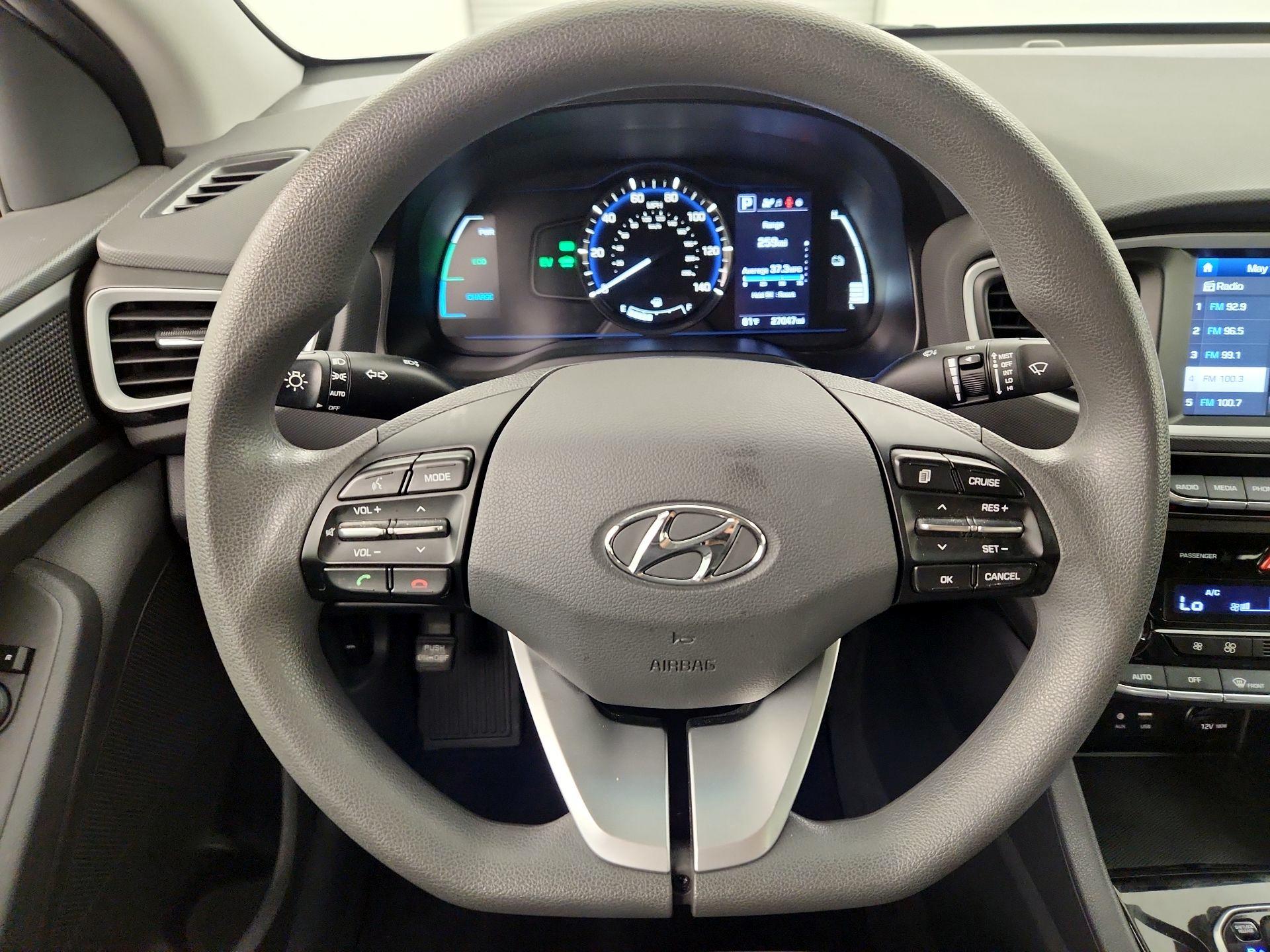 Thumbnail: 2019 Hyundai Ioniq - 10