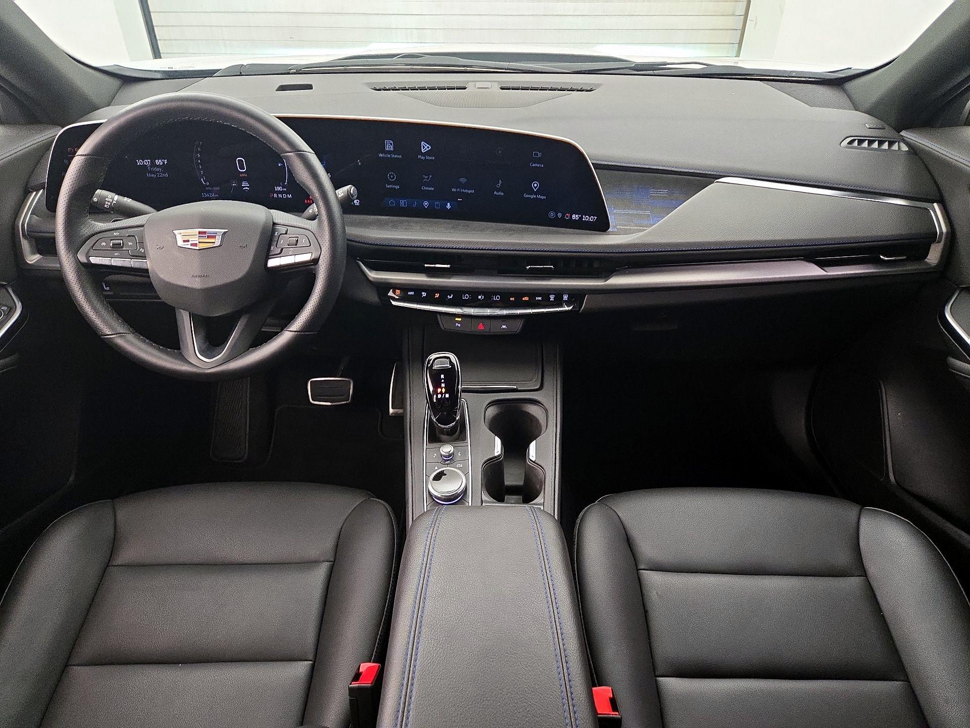 Thumbnail: 2025 Cadillac XT4 - 9