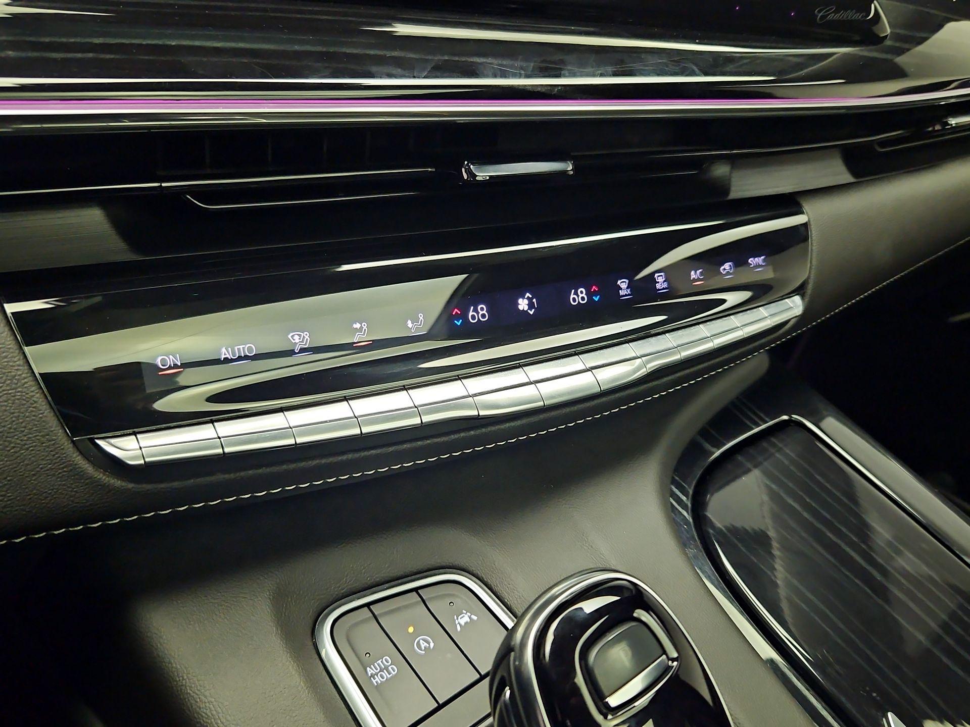Thumbnail: 2024 Cadillac Escalade - 17