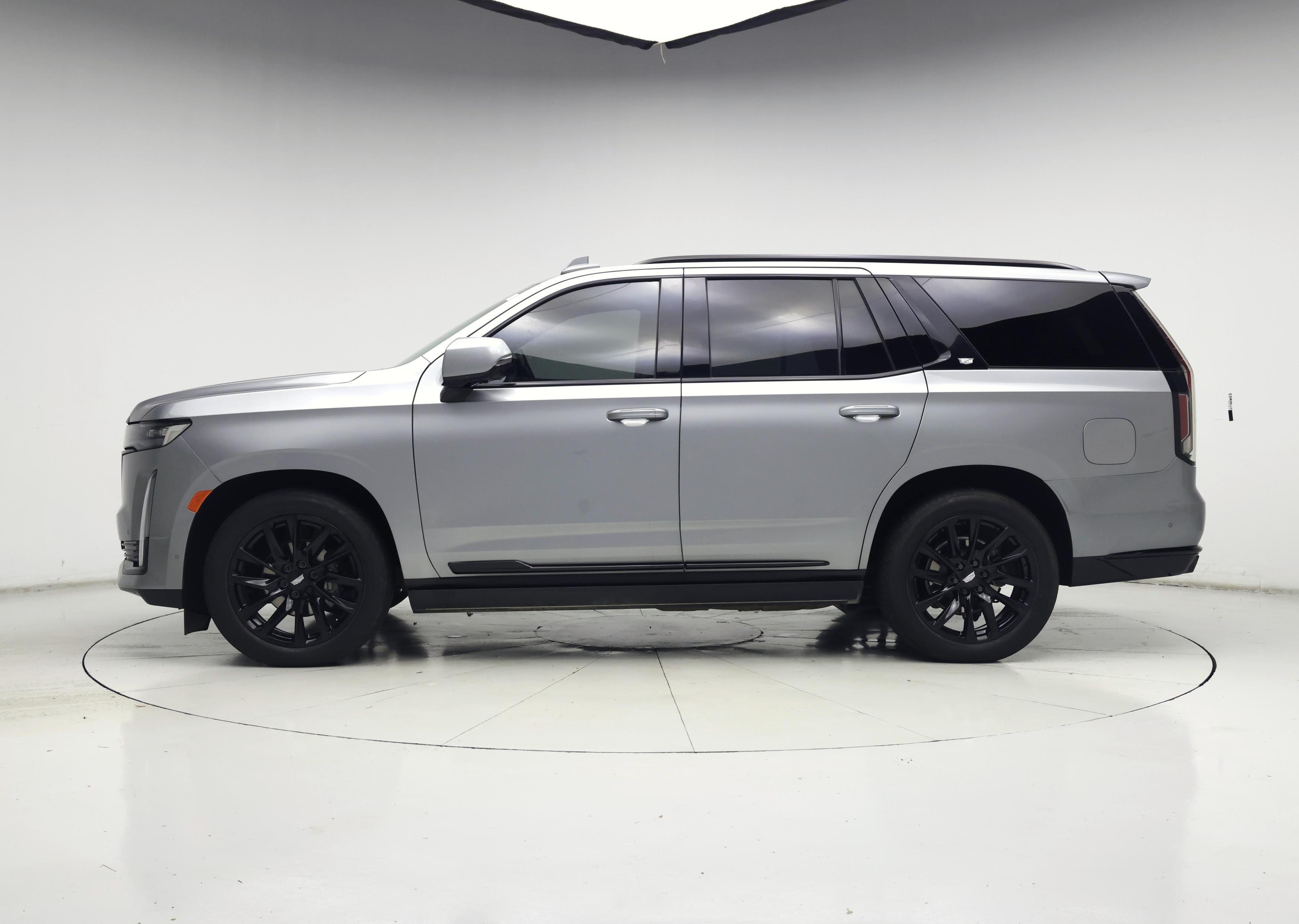 Thumbnail: 2024 Cadillac Escalade - 3