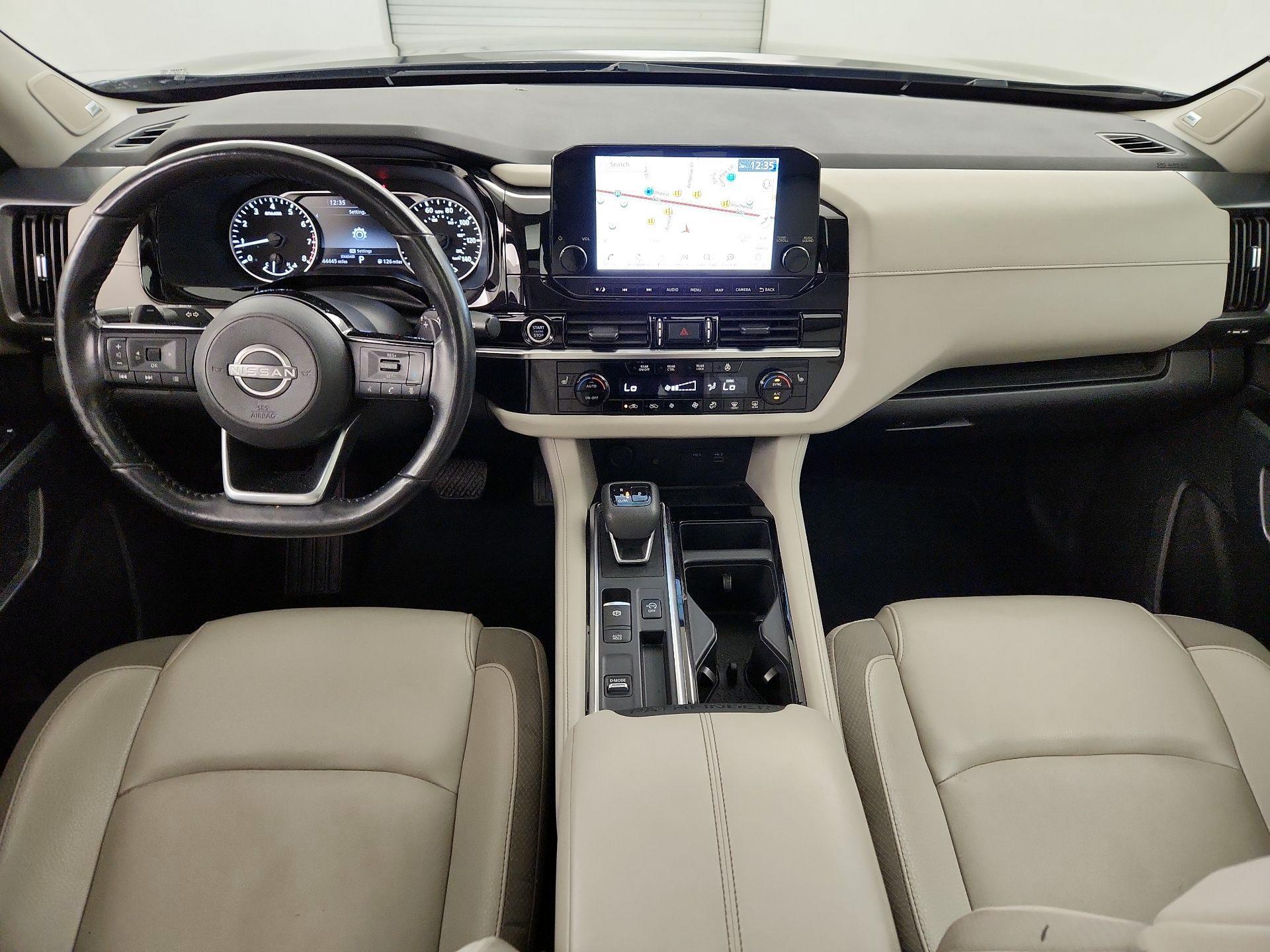Thumbnail: 2023 Nissan Pathfinder - 9