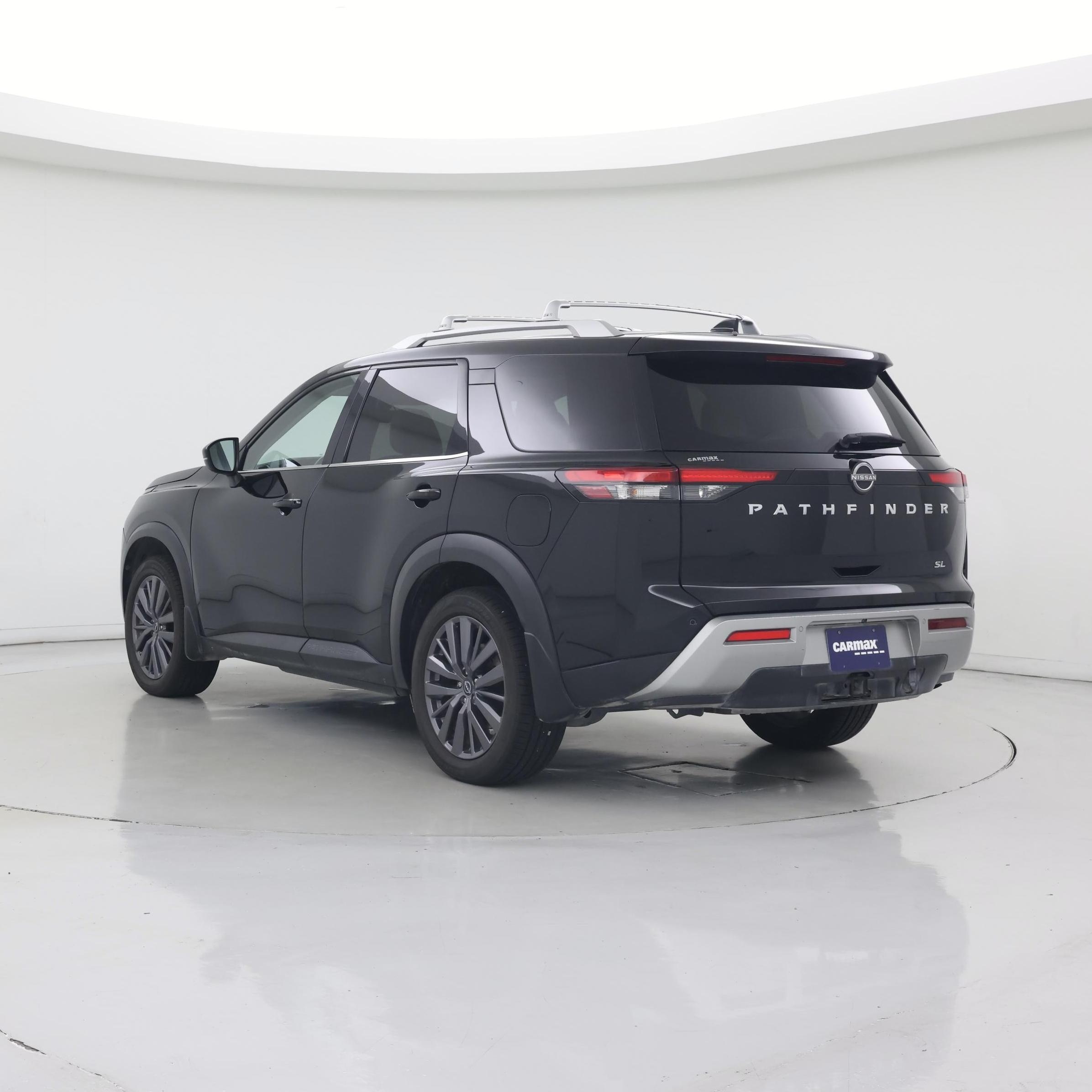 Thumbnail: 2023 Nissan Pathfinder - 2