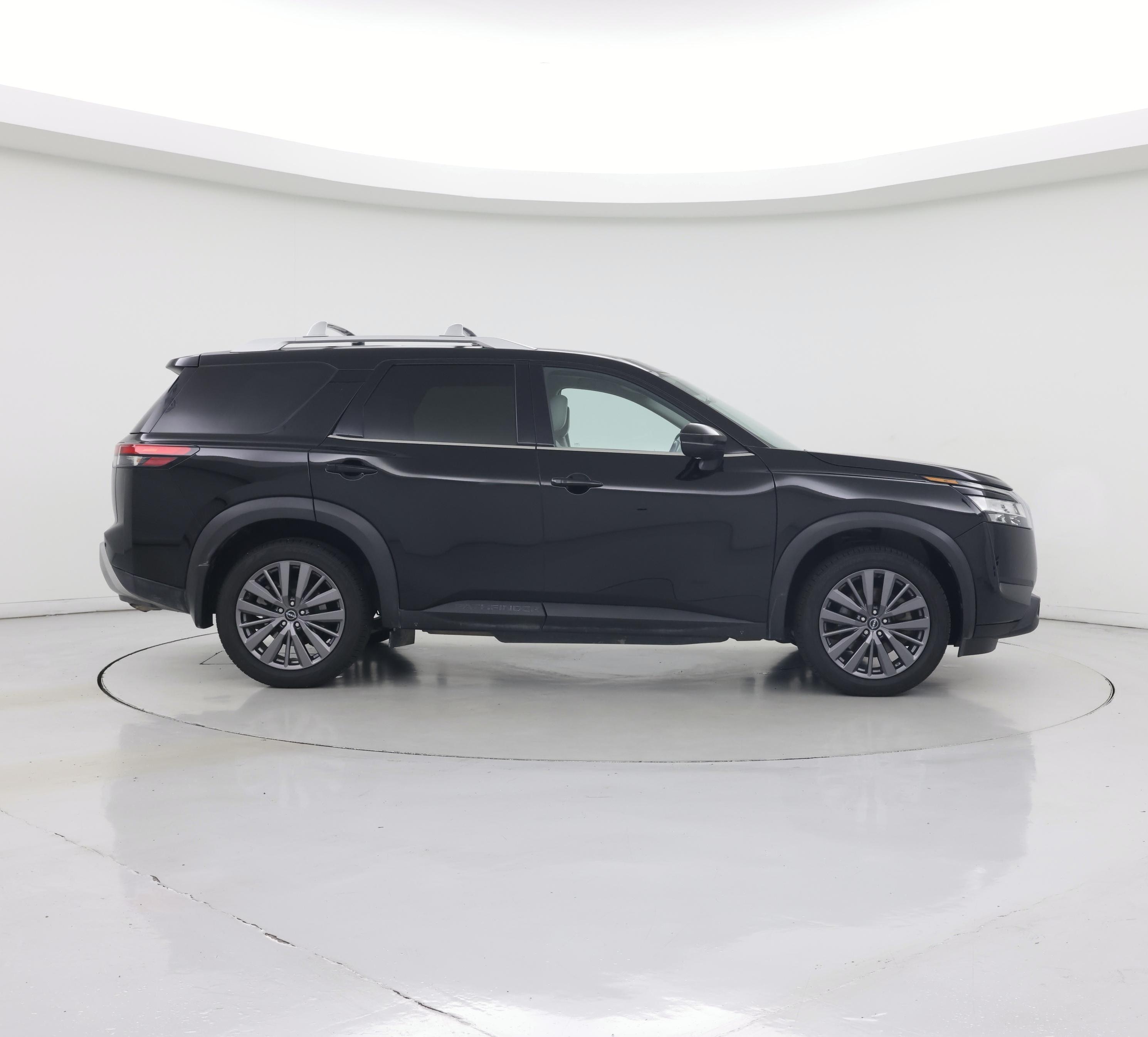 Thumbnail: 2023 Nissan Pathfinder - 7