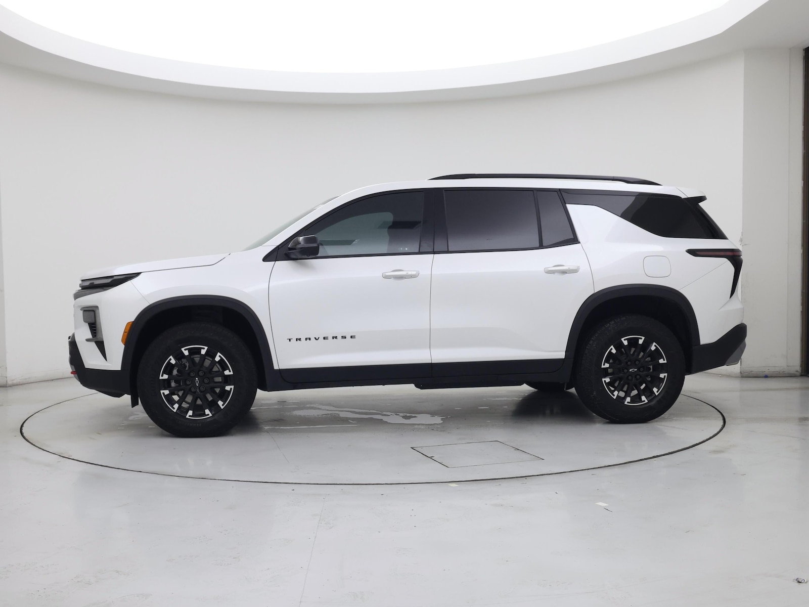 2025 Chevrolet Traverse Z71 - Photo 4