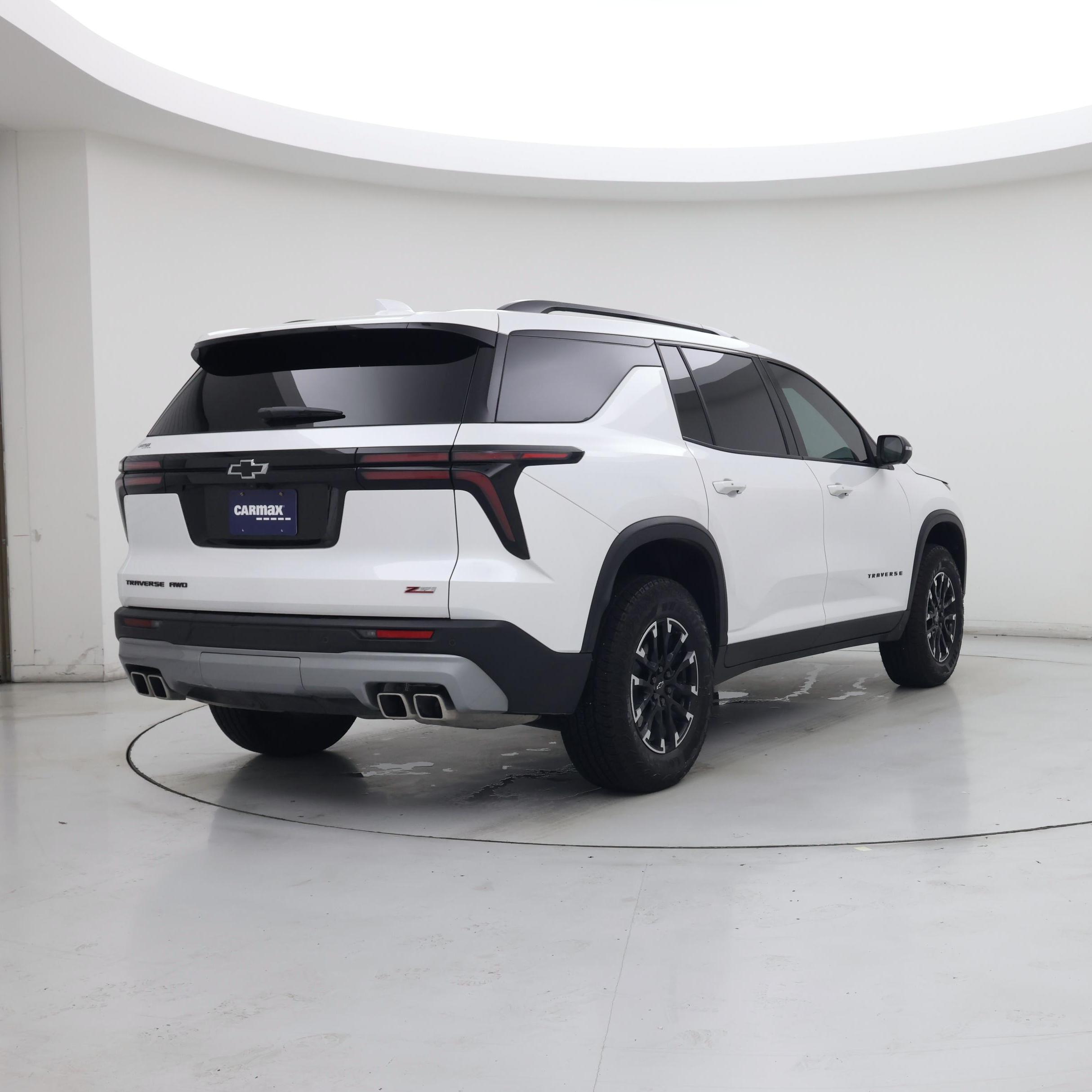Thumbnail: 2025 Chevrolet Traverse - 8