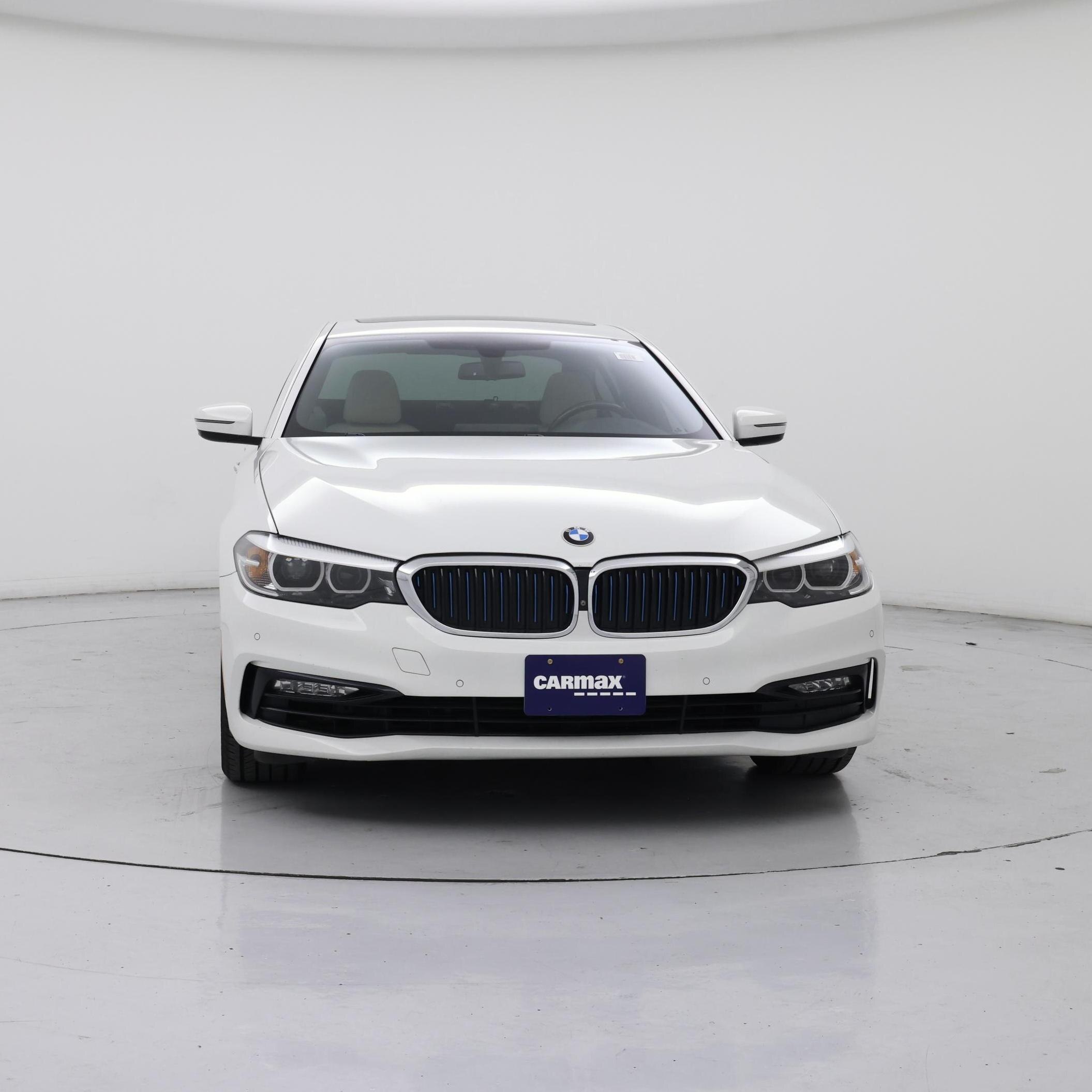 Thumbnail: 2018 BMW 5 Series - 5