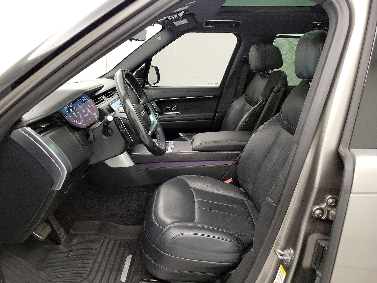 2023 Land Rover Range Rover SE - Photo 12