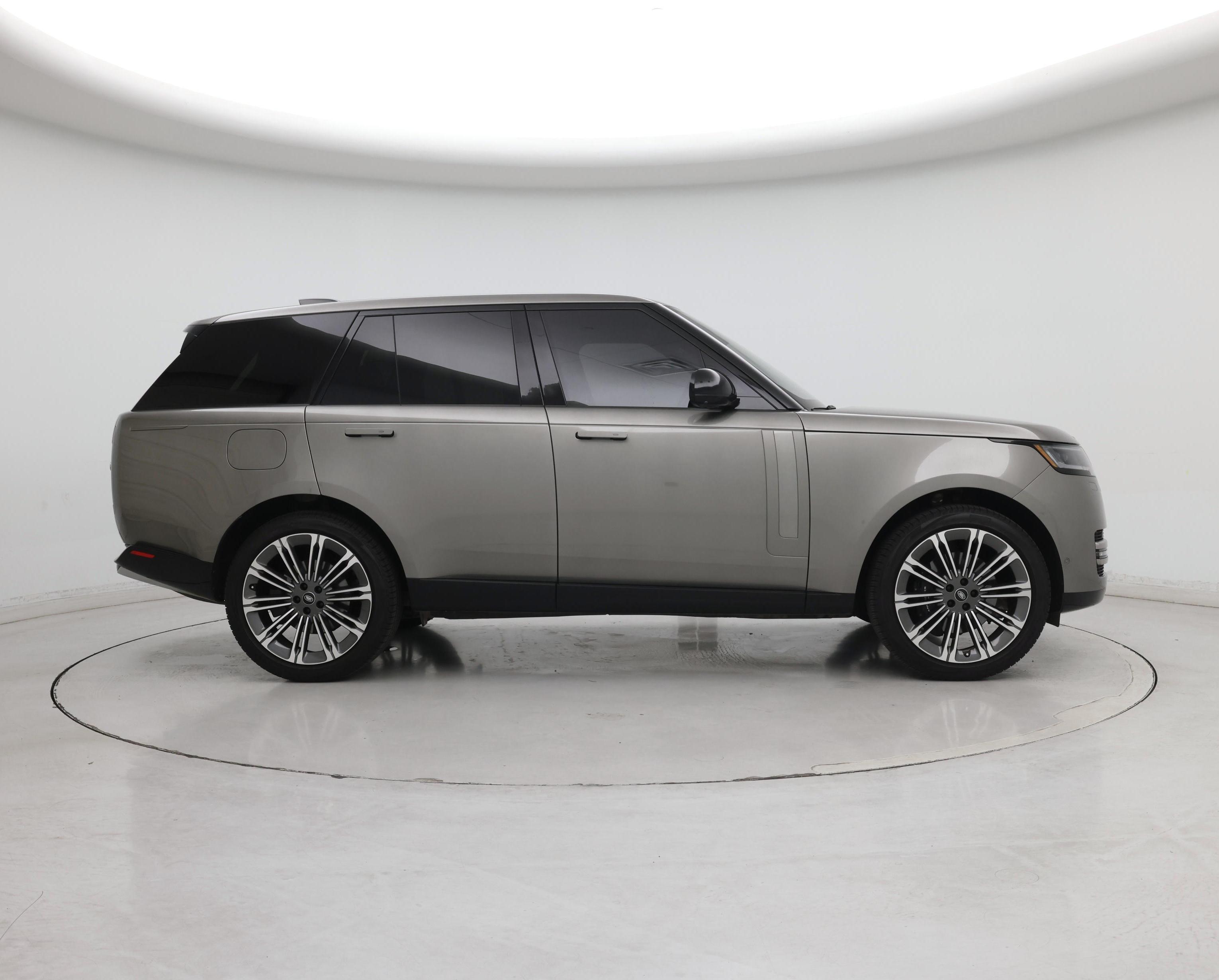 Thumbnail: 2023 Land Rover Range Rover - 7