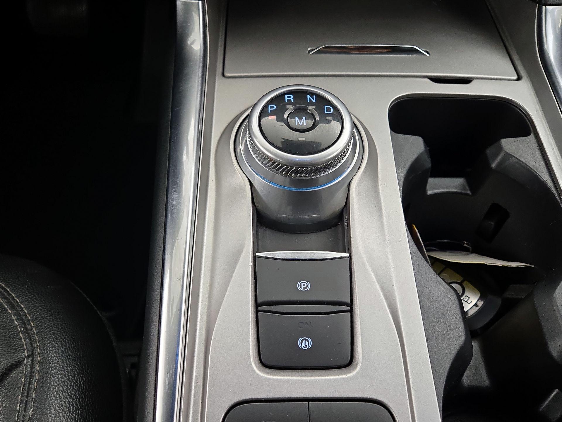 Thumbnail: 2020 Ford Explorer - 17