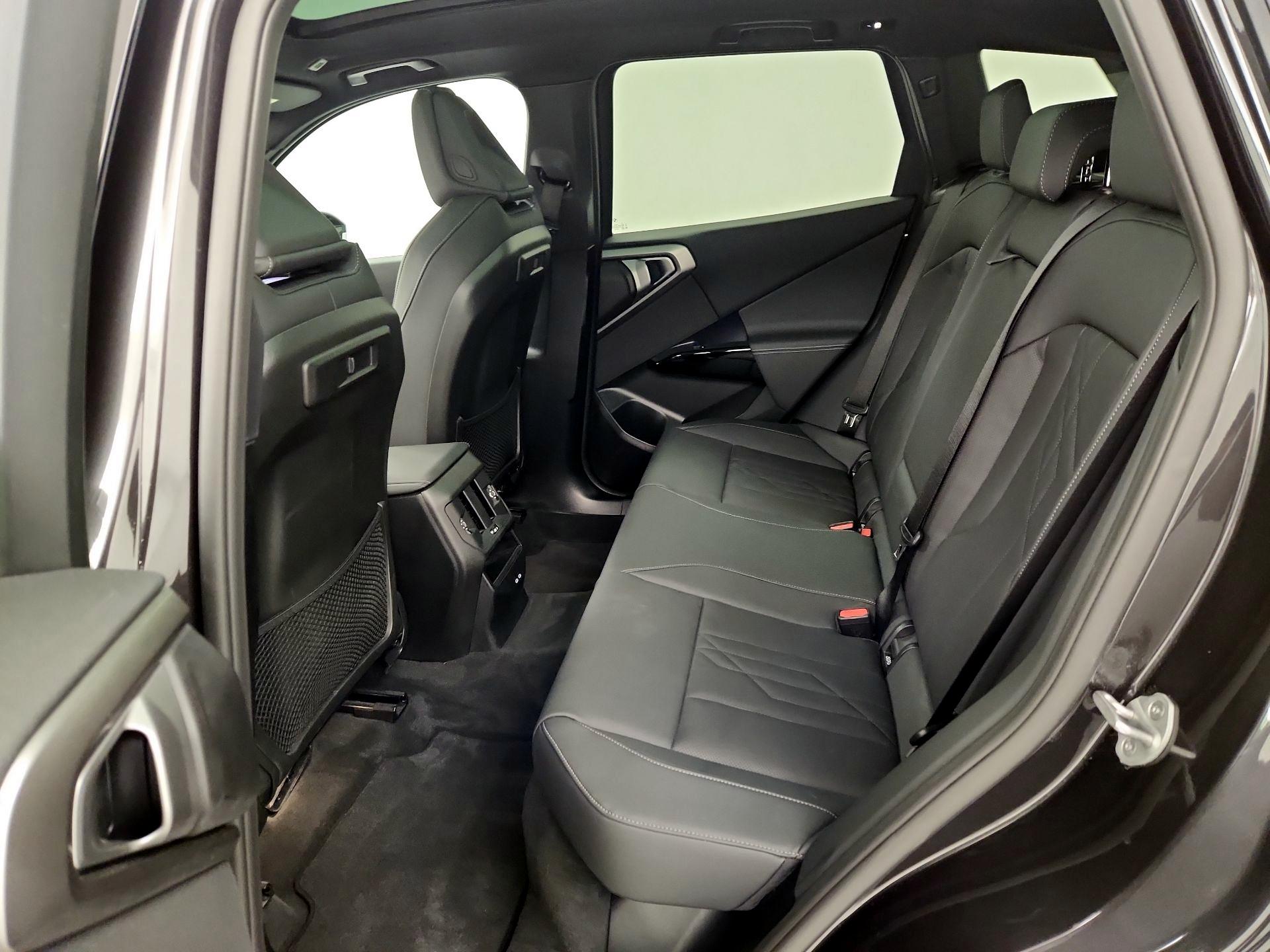 Thumbnail: 2026 BMW X3 - 19
