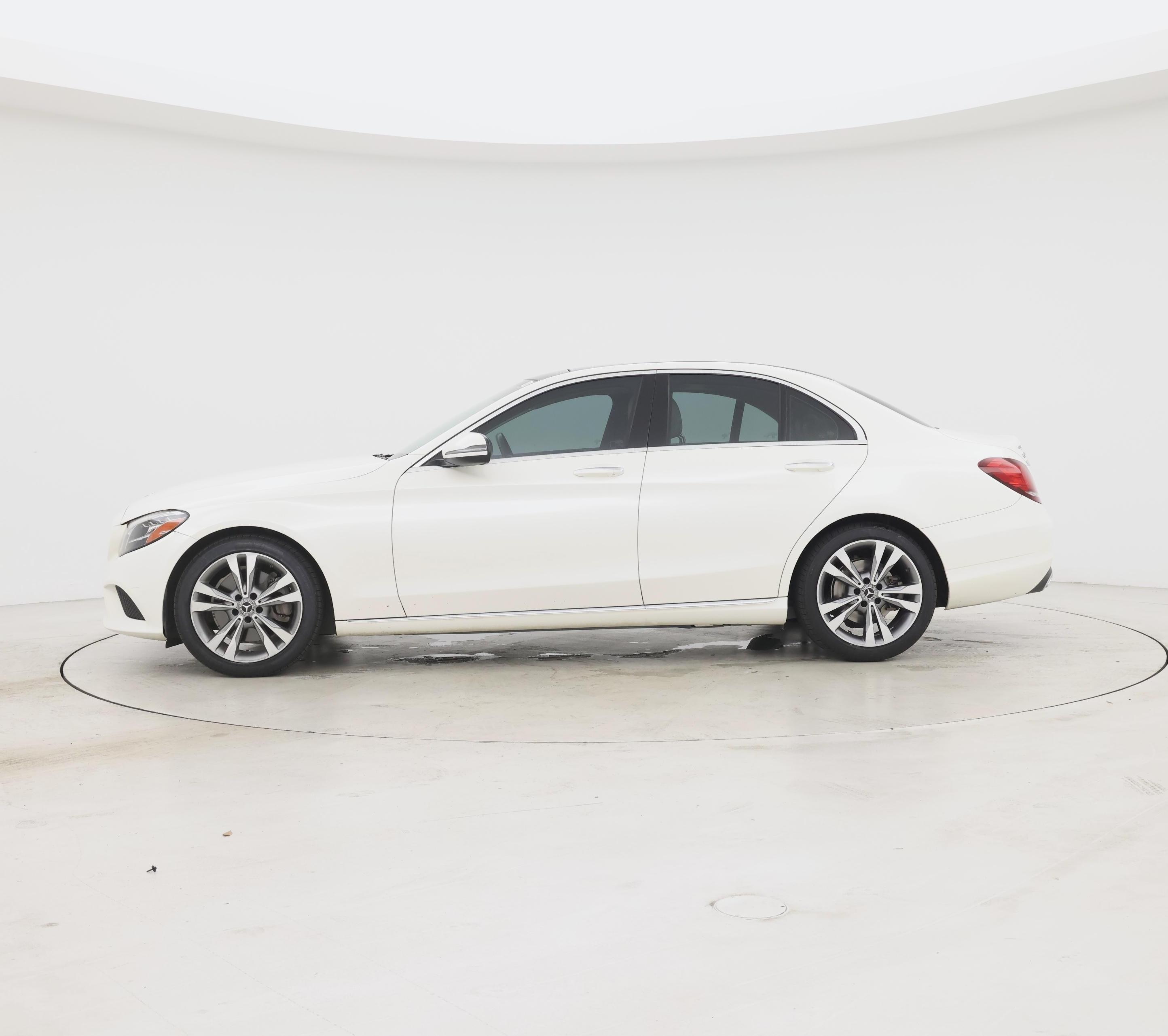Thumbnail: 2019 Mercedes-Benz C-Class - 3