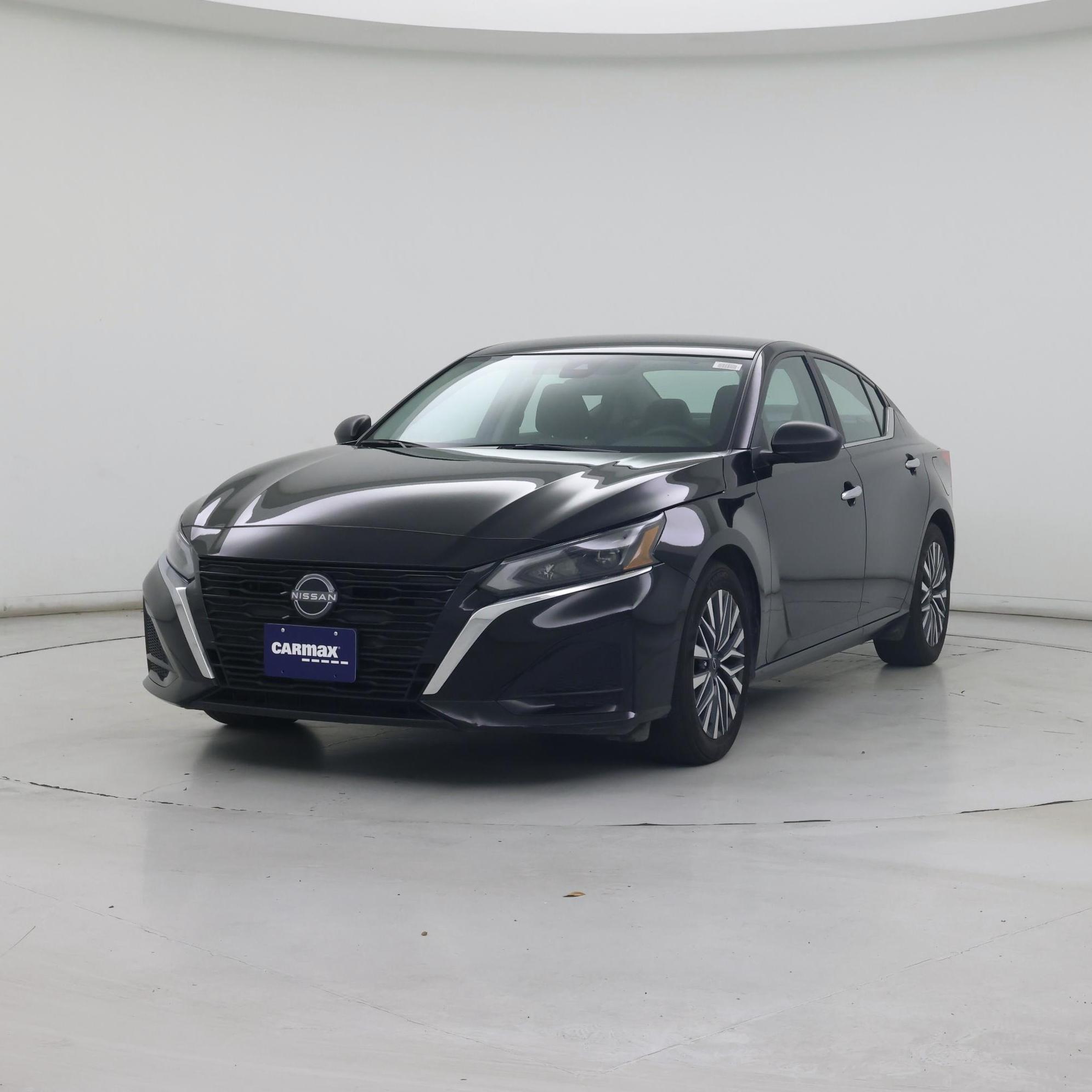 Thumbnail: 2025 Nissan Altima - 4