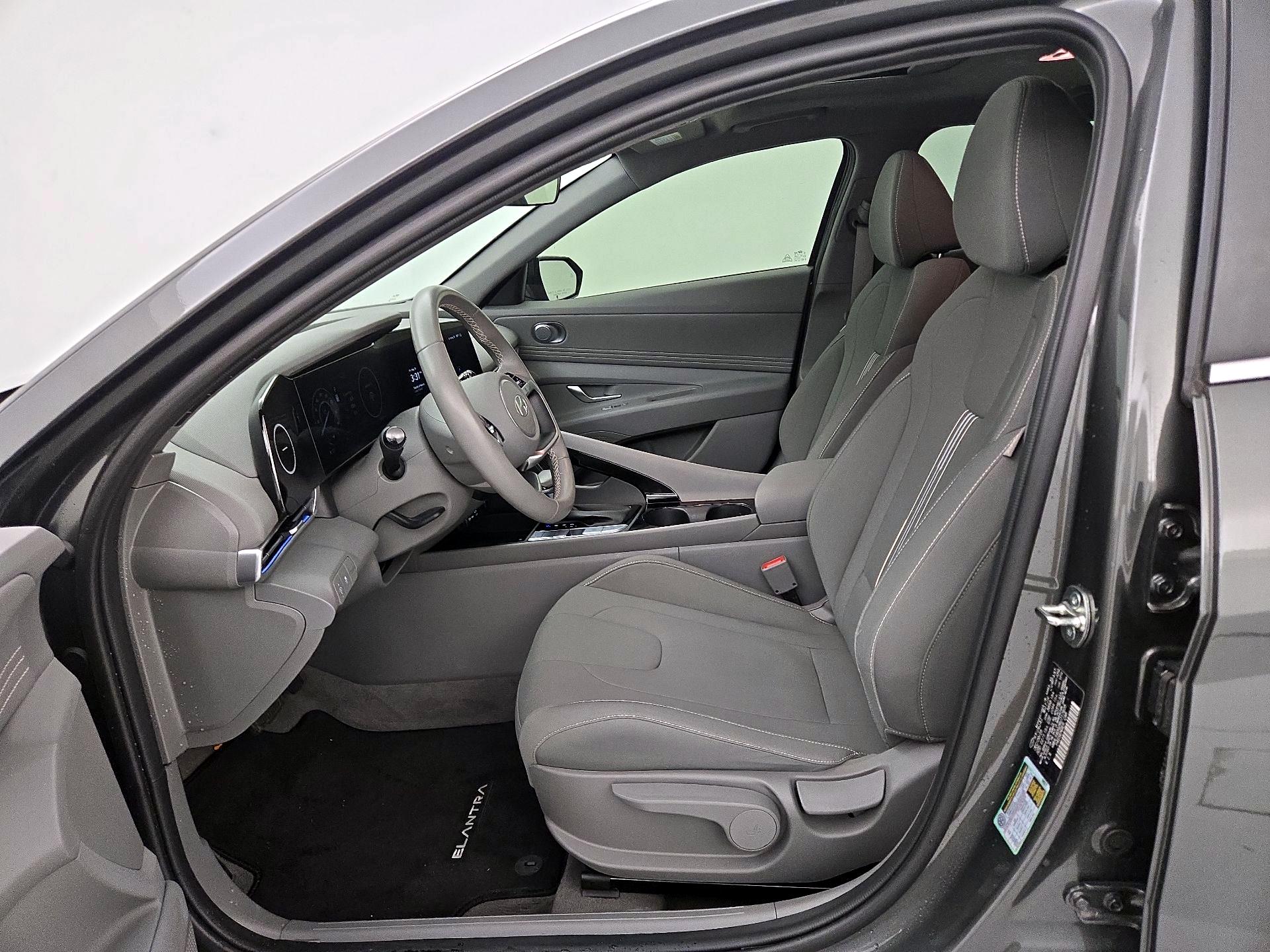 Thumbnail: 2024 Hyundai Elantra - 11