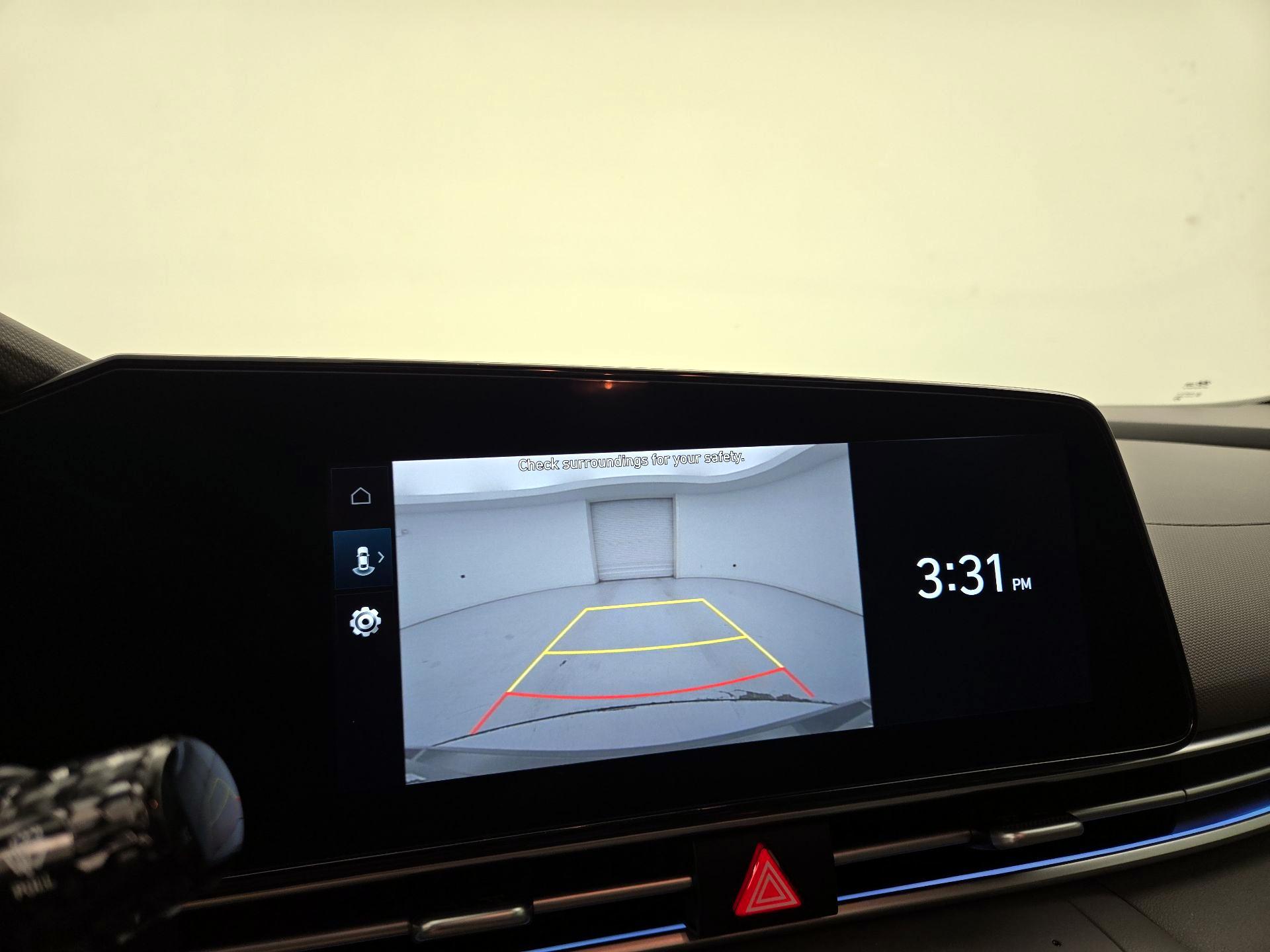 Thumbnail: 2024 Hyundai Elantra - 15