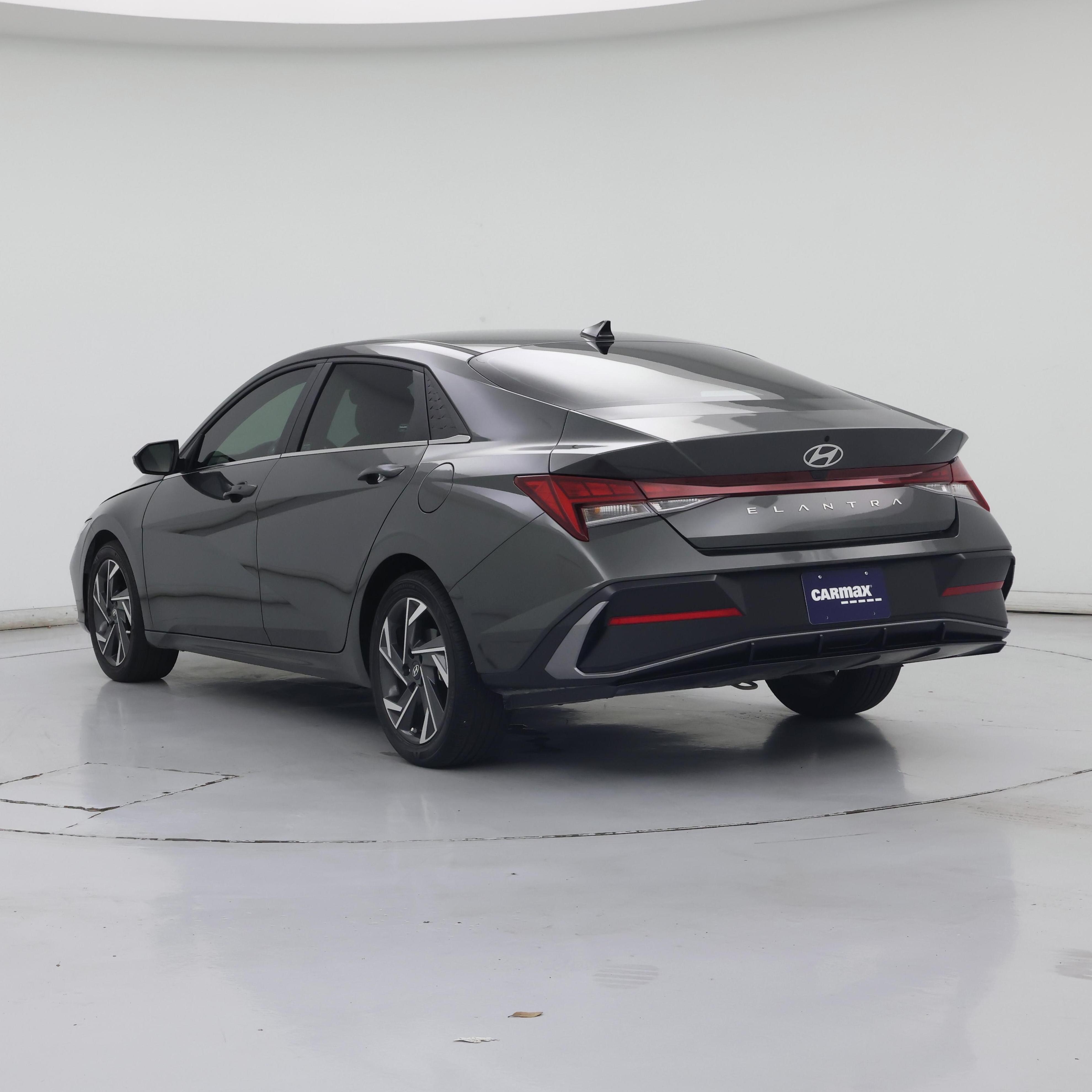 Thumbnail: 2024 Hyundai Elantra - 2