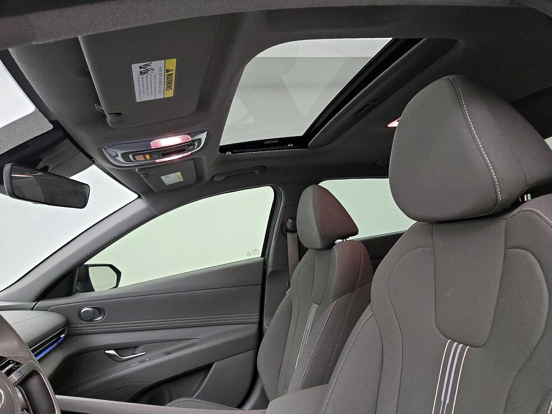 Thumbnail: 2024 Hyundai Elantra - 20