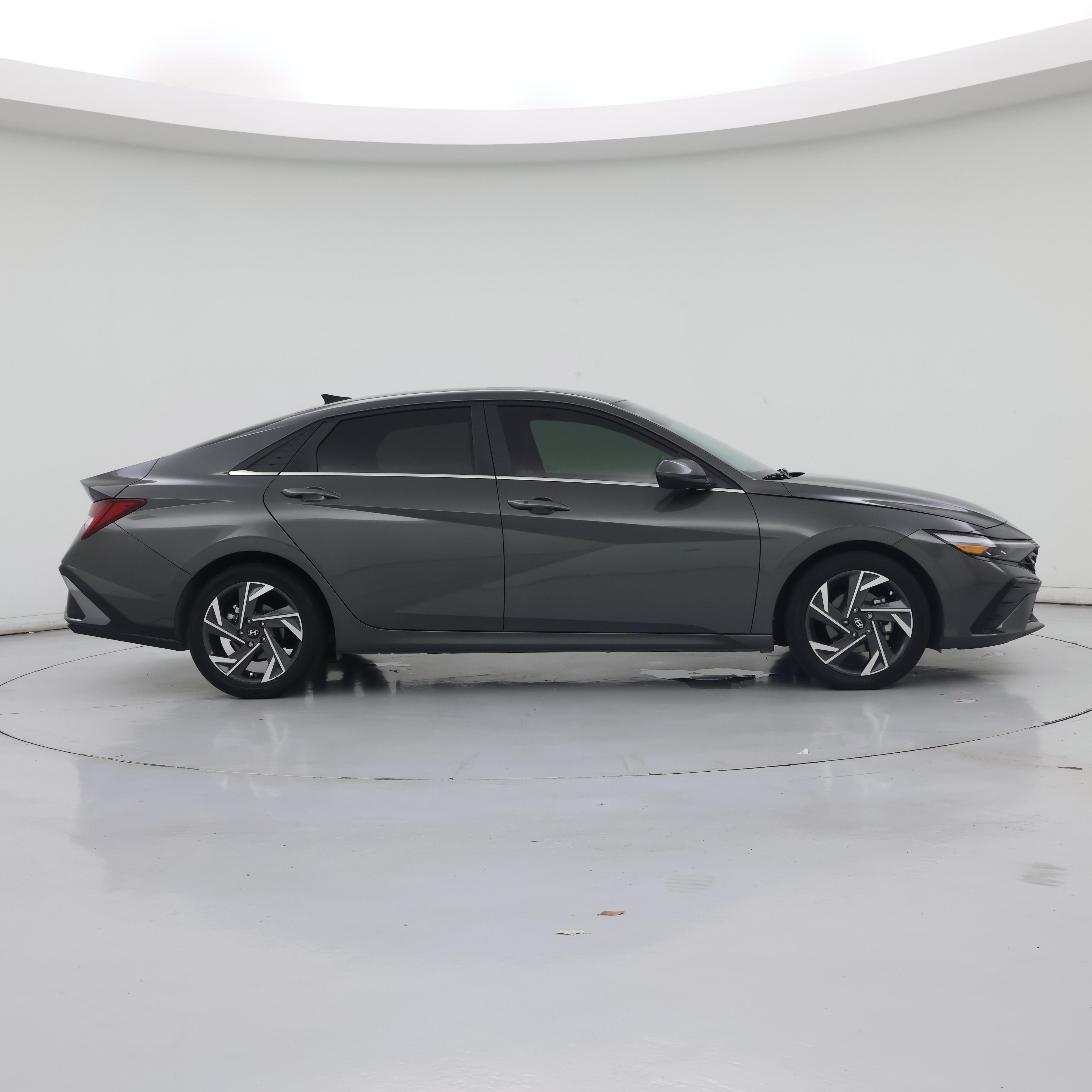 Thumbnail: 2024 Hyundai Elantra - 7