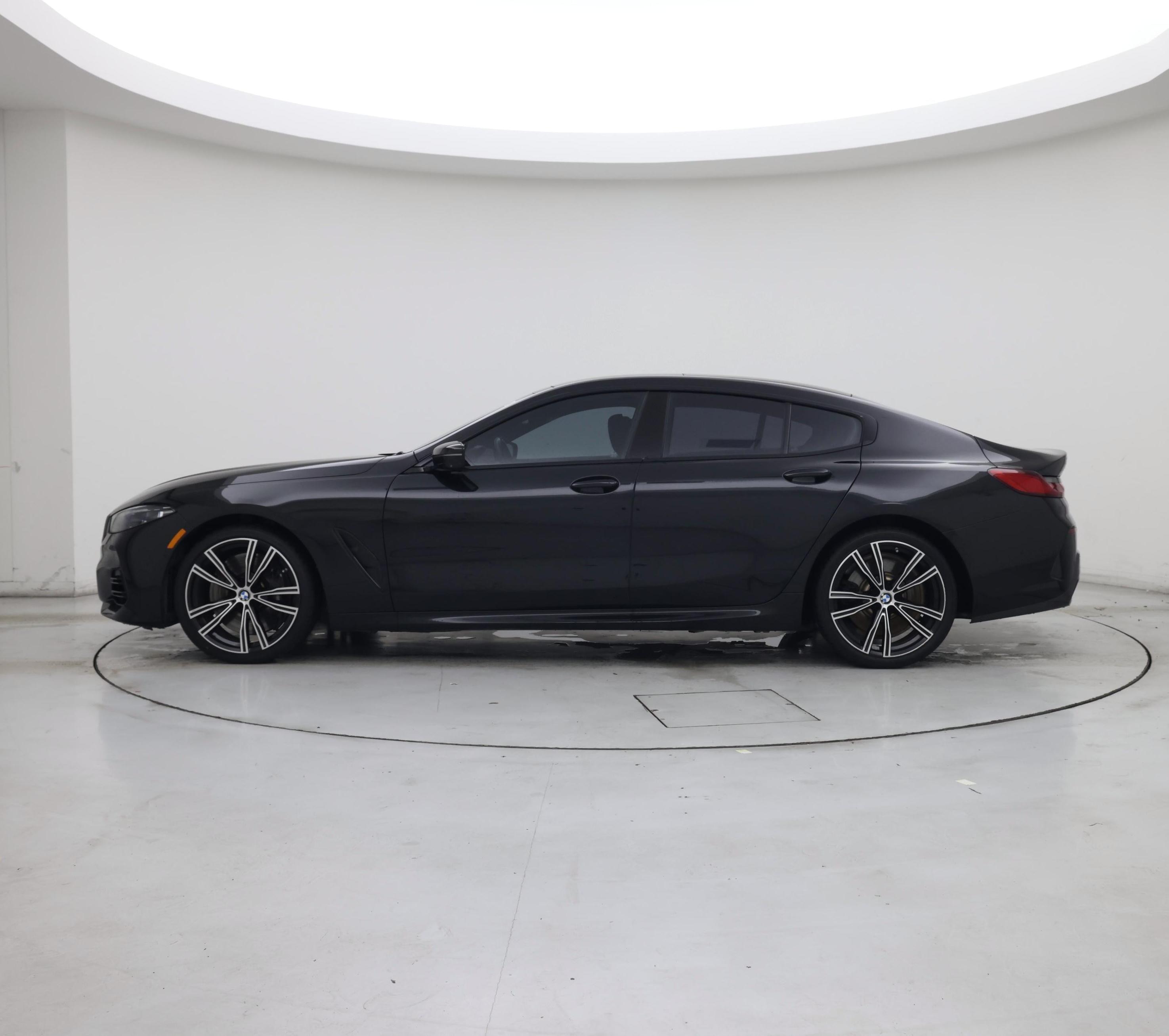 Thumbnail: 2023 BMW 8 Series - 3