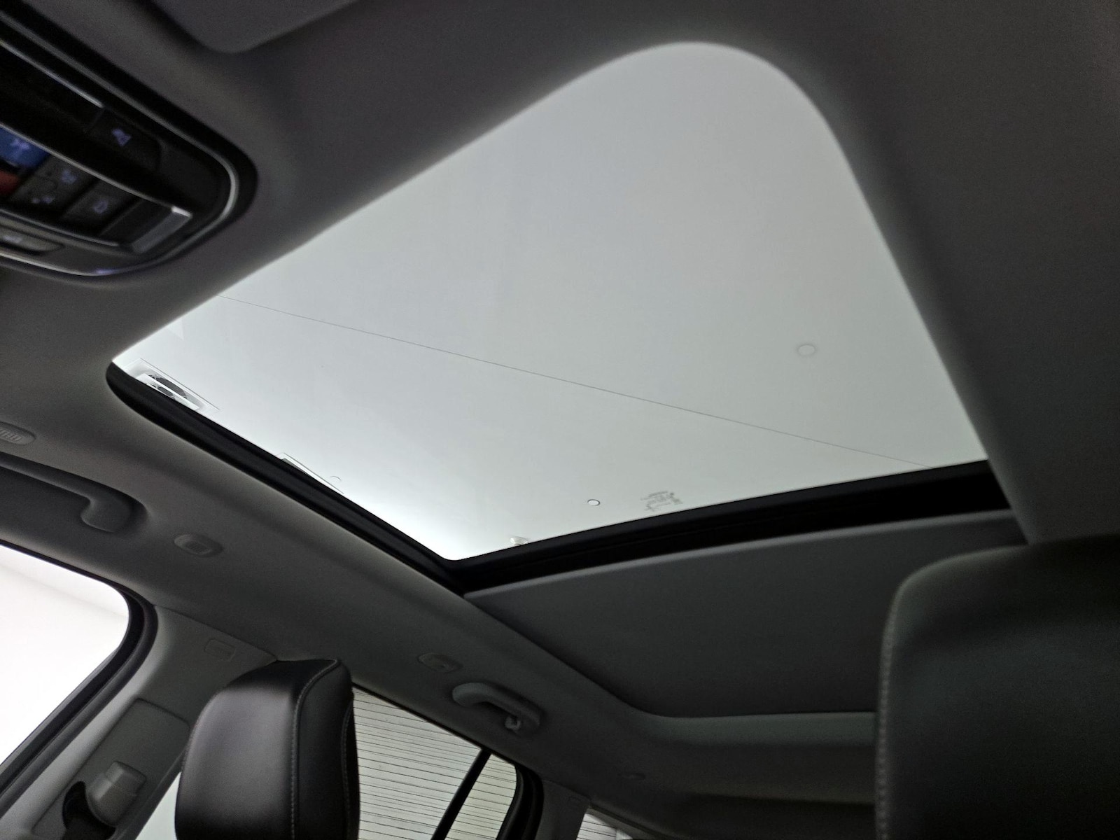 Panoramic Sunroof