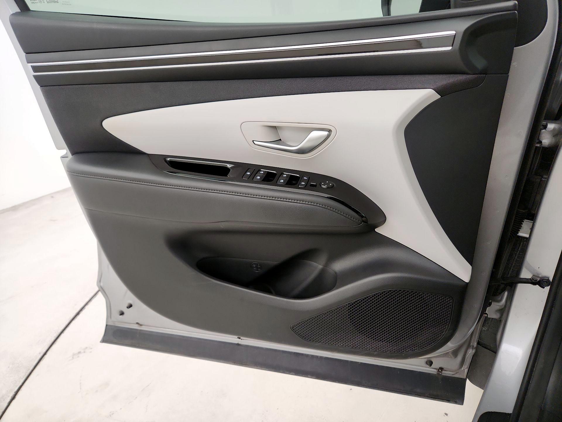 Thumbnail: 2022 Hyundai Tucson - 10