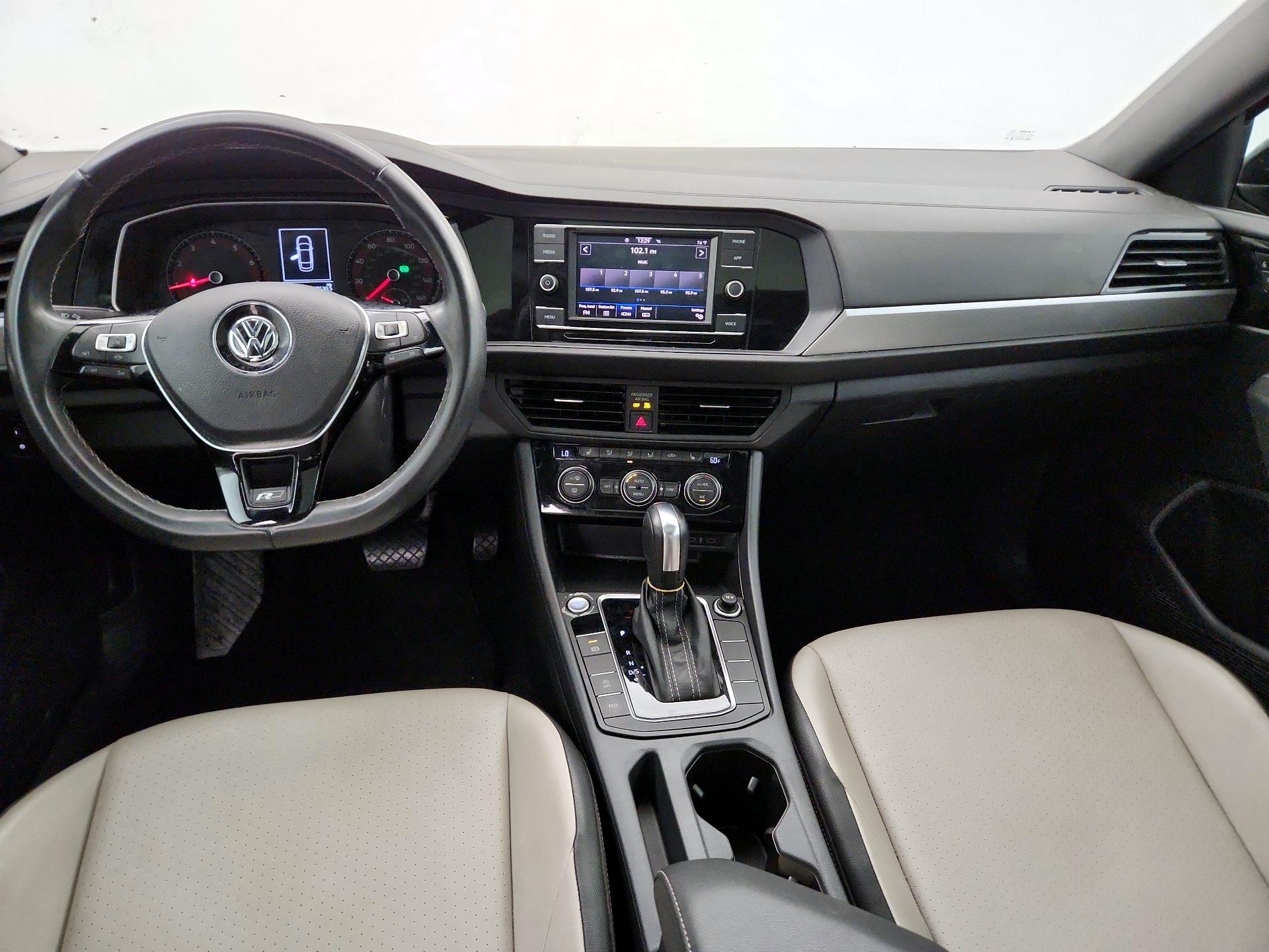Thumbnail: 2020 Volkswagen Jetta - 9