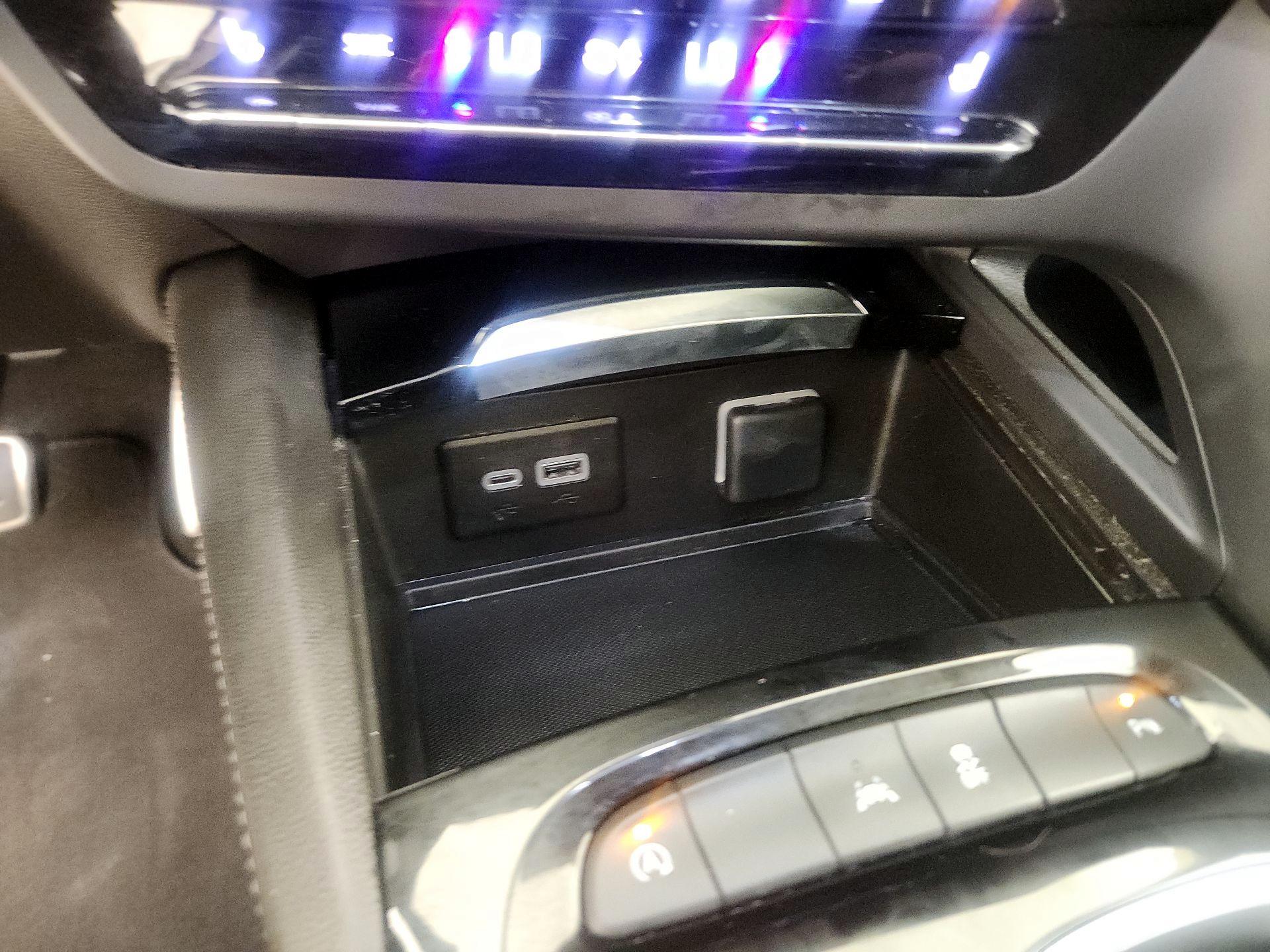 Thumbnail: 2023 Buick Envision - 16