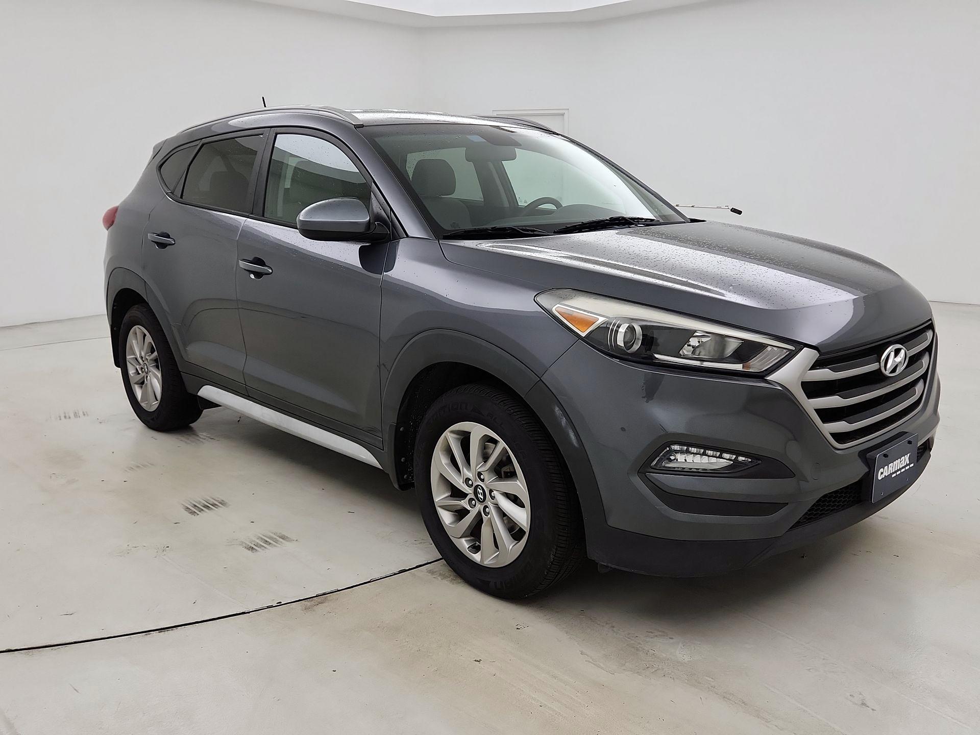 Thumbnail: 2017 Hyundai Tucson - 1