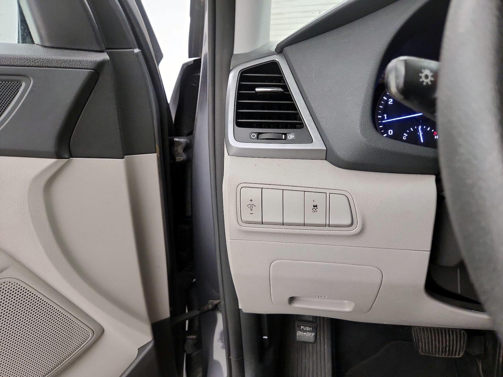 2017 Hyundai Tucson SE - Photo 12
