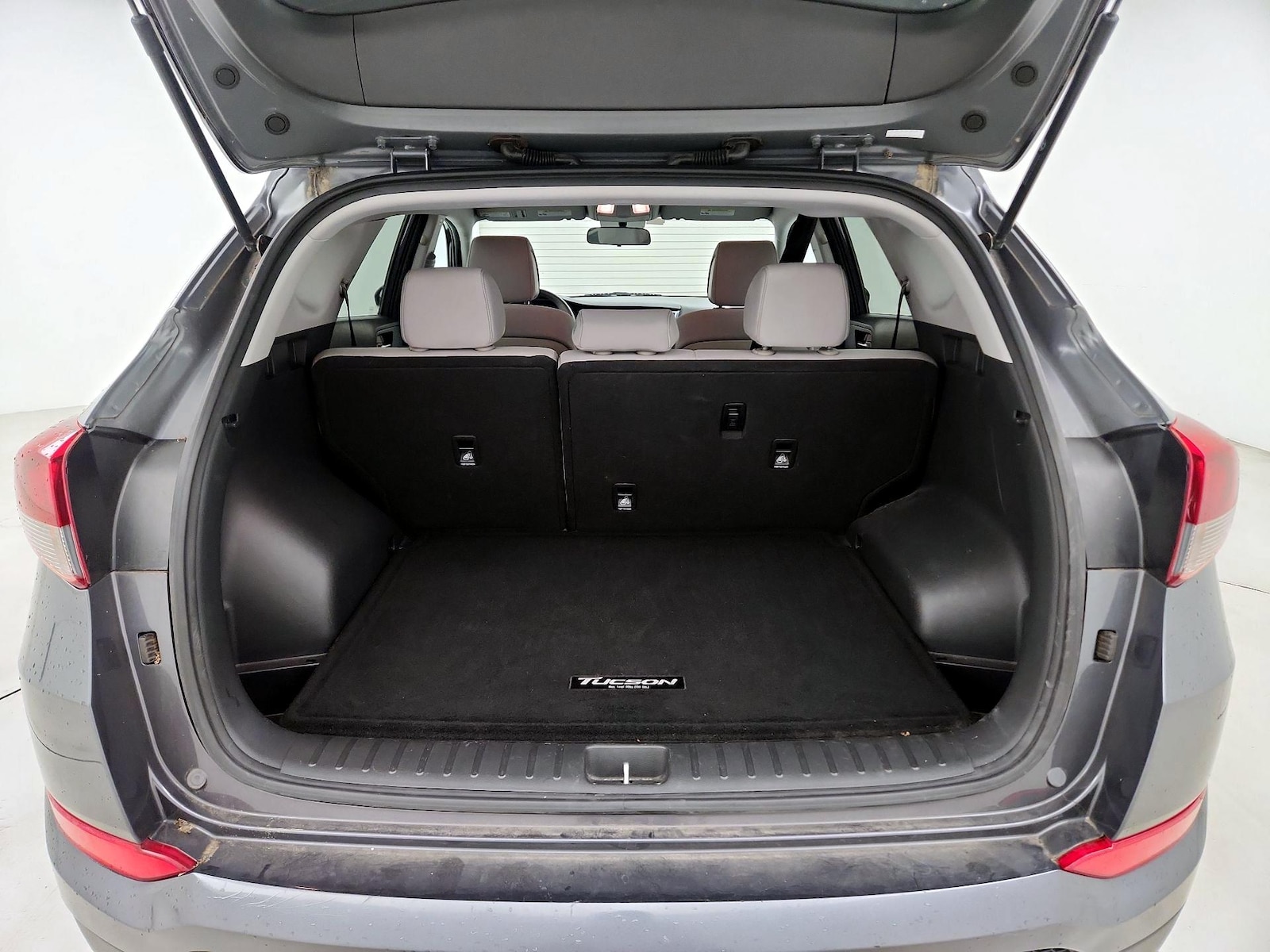 2017 Hyundai Tucson SE - Photo 19