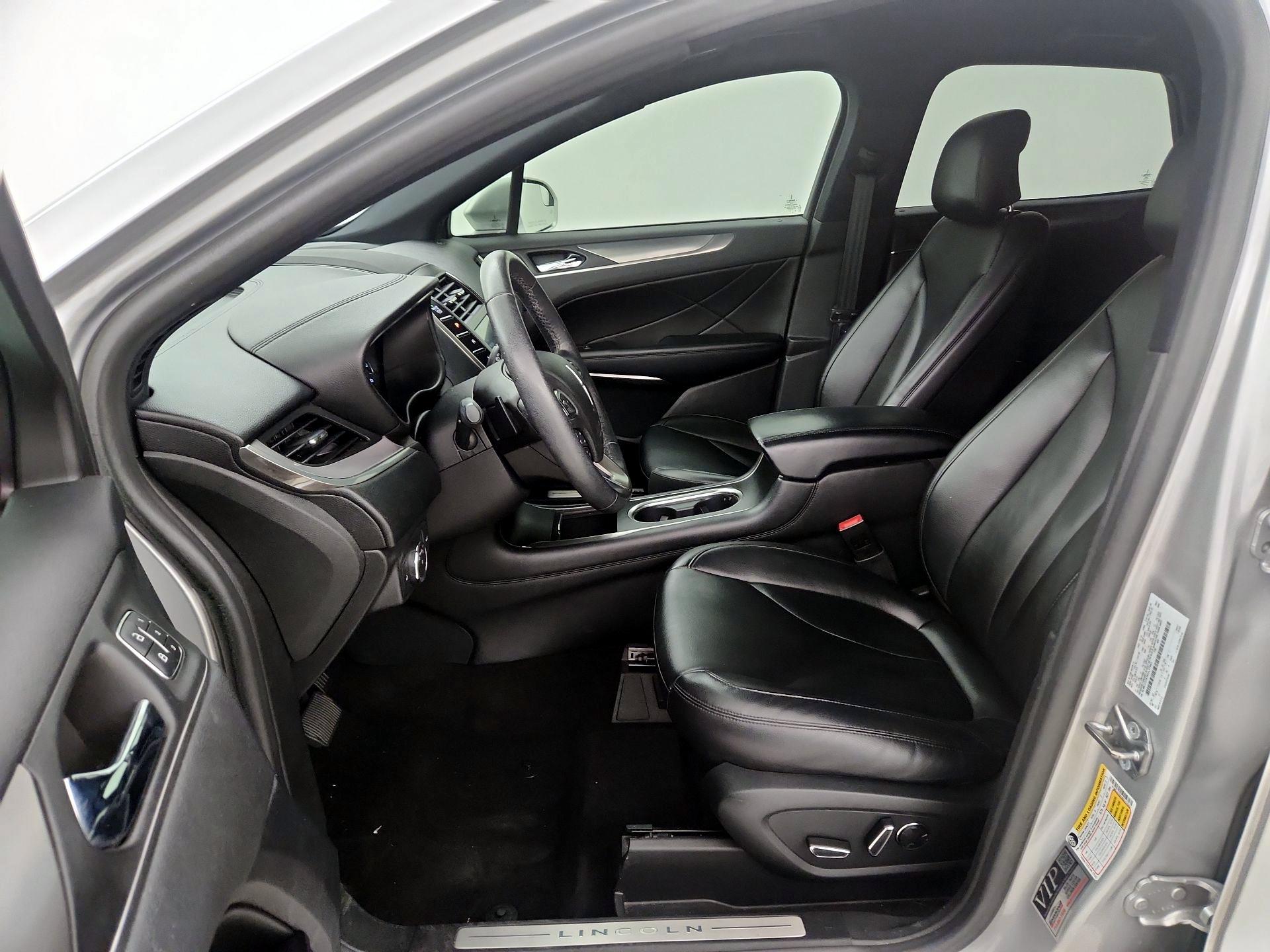 Thumbnail: 2019 Lincoln MKC - 11