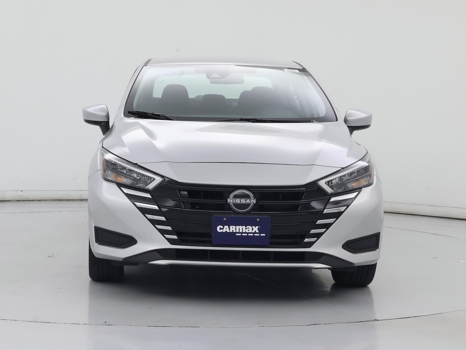 2025 Nissan Versa Sedan SV - Photo 6