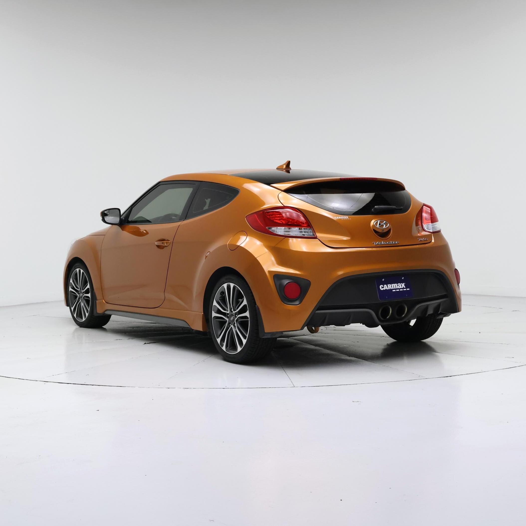 Thumbnail: 2016 Hyundai Veloster - 2