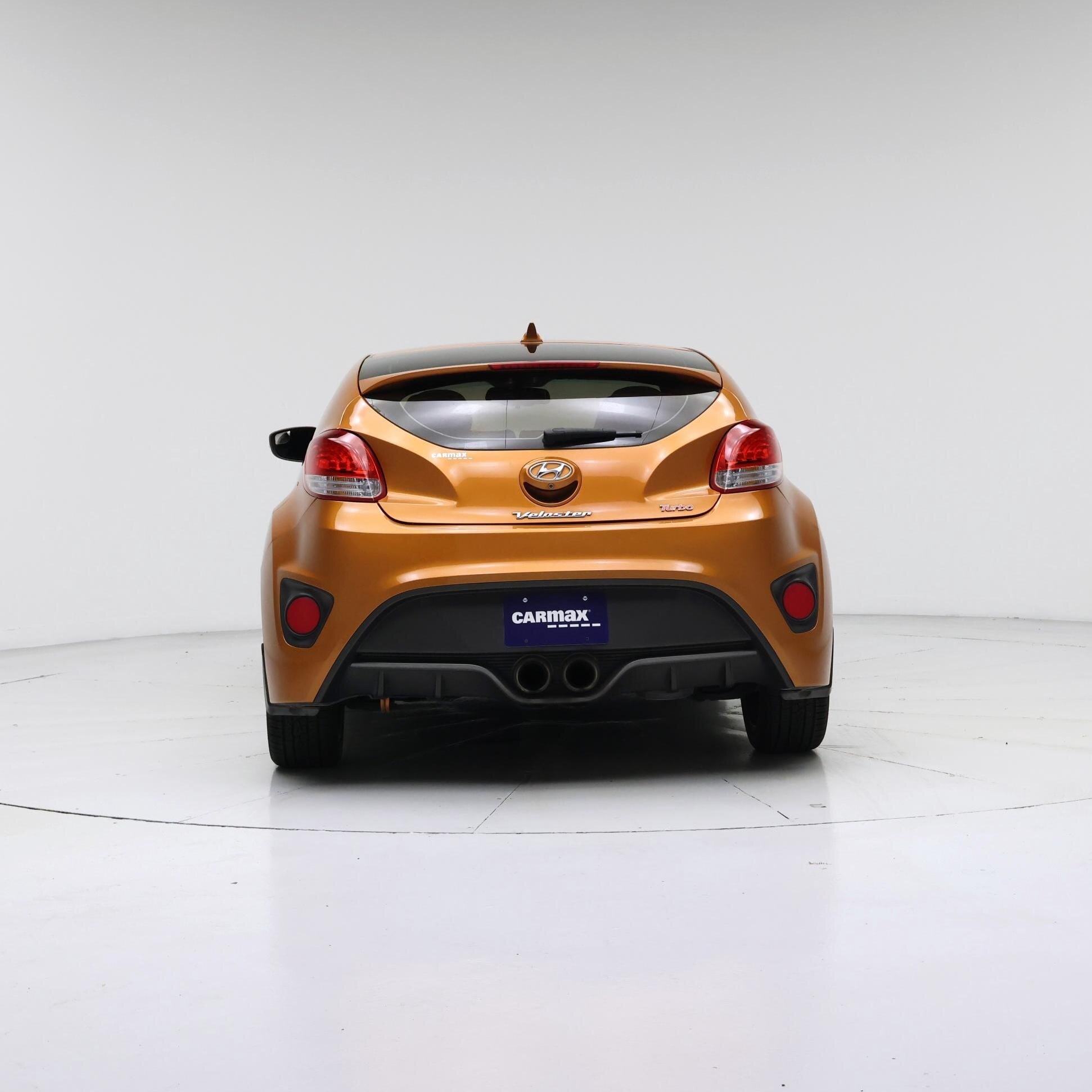 Thumbnail: 2016 Hyundai Veloster - 6