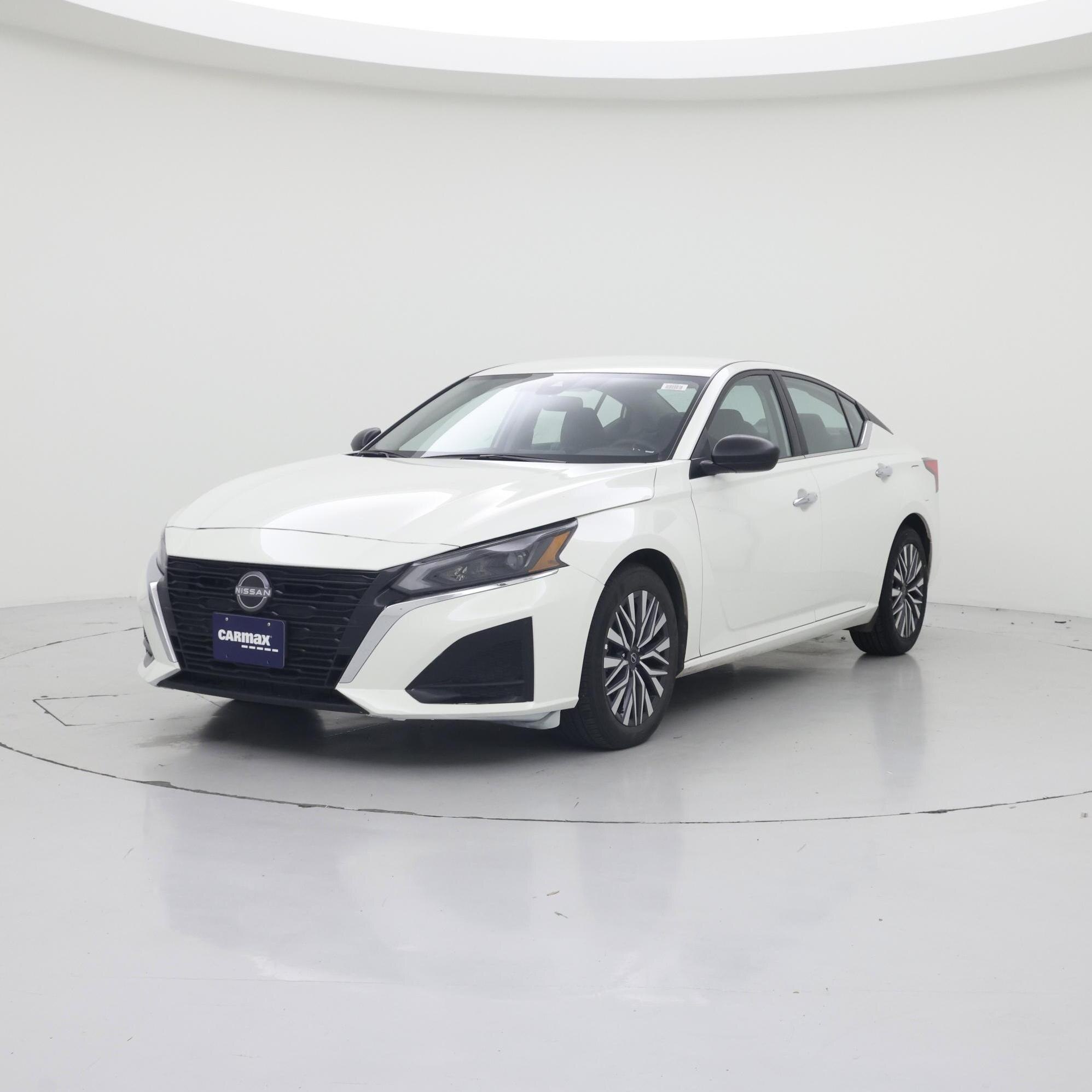 Thumbnail: 2025 Nissan Altima - 4