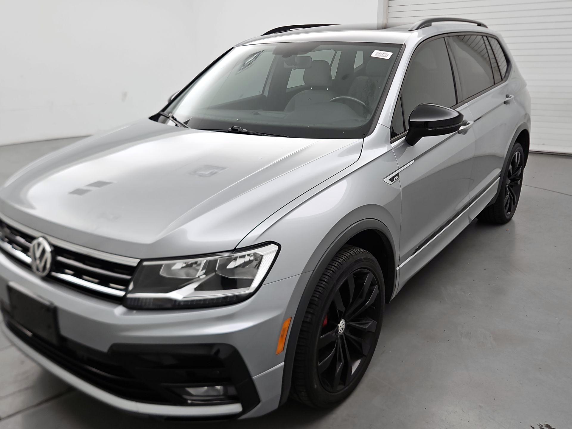 Thumbnail: 2020 Volkswagen Tiguan - 3