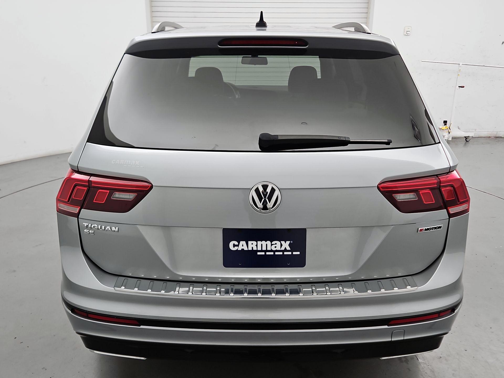 Thumbnail: 2020 Volkswagen Tiguan - 6