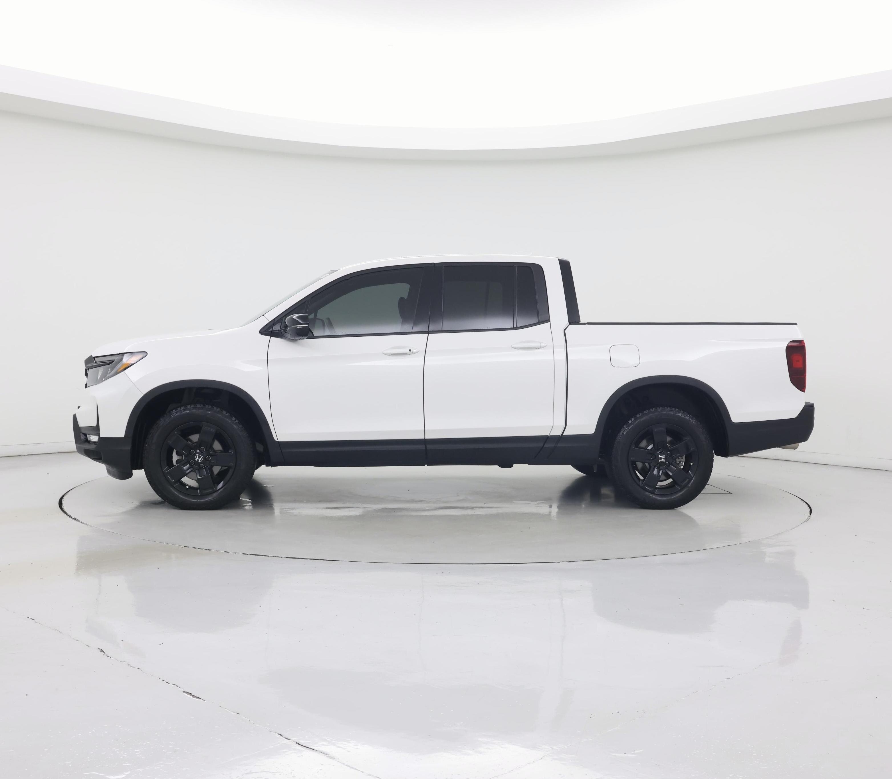 Thumbnail: 2025 Honda Ridgeline - 3