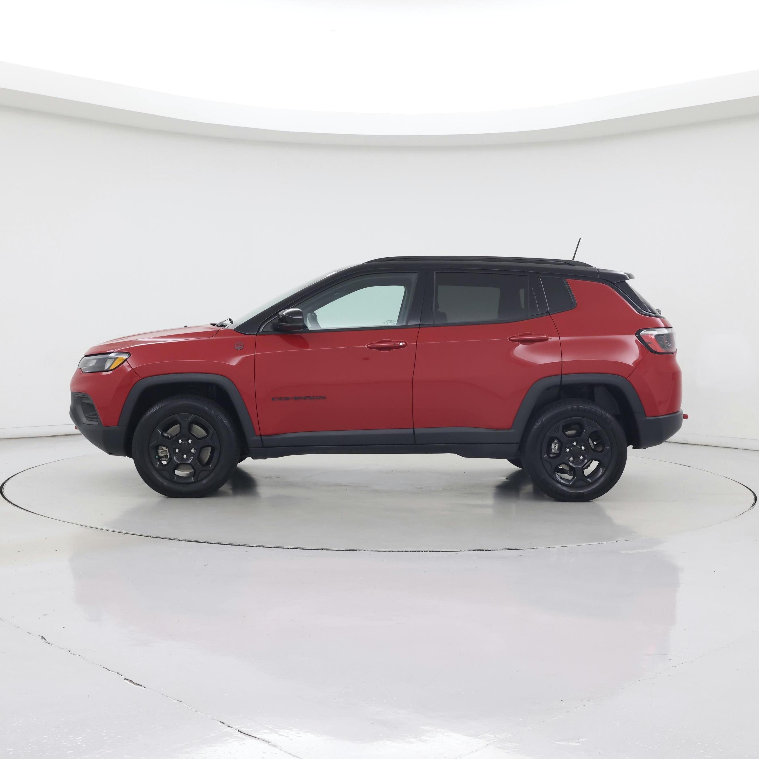 Thumbnail: 2023 Jeep Compass - 3
