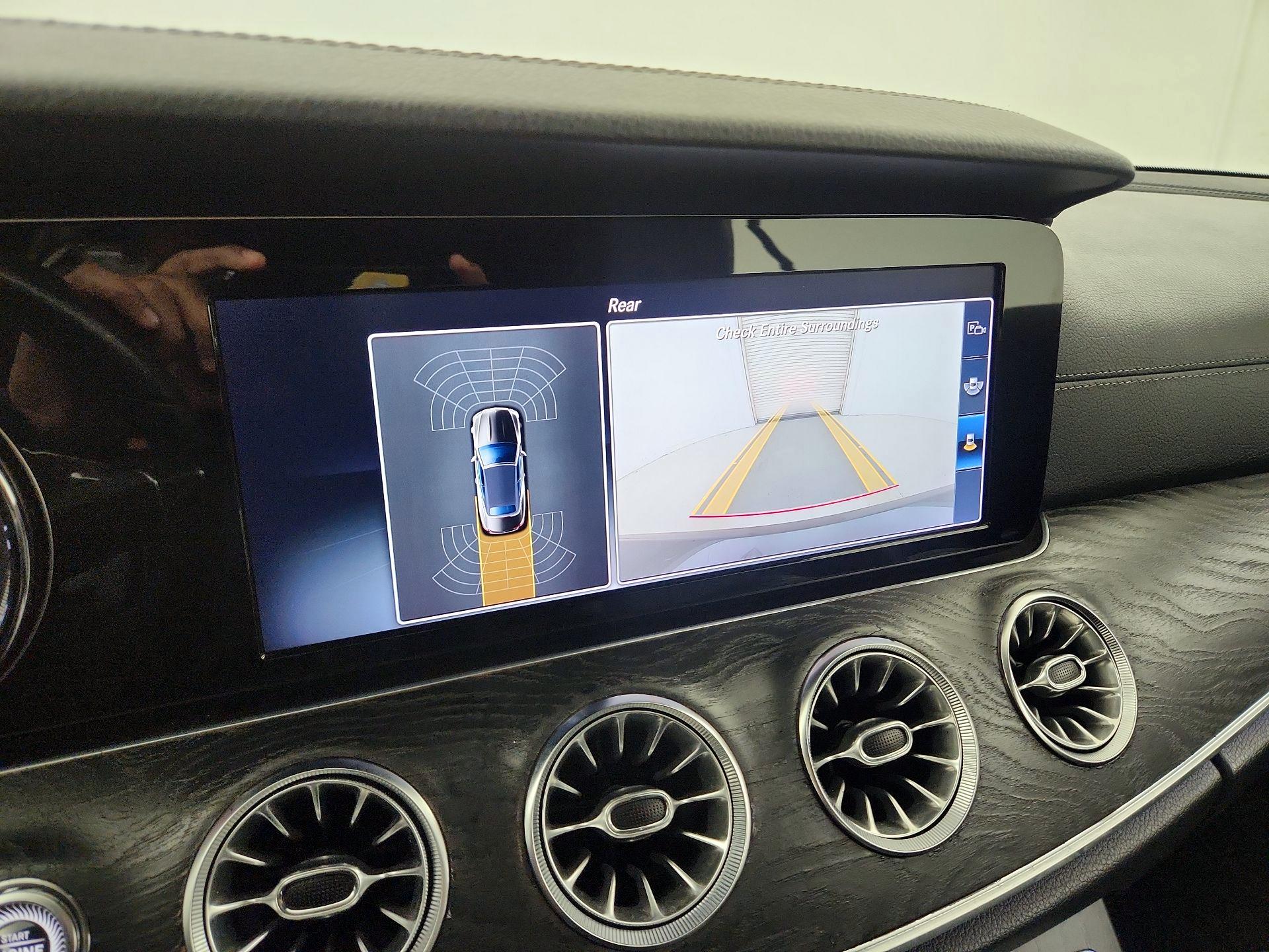 Thumbnail: 2018 Mercedes-Benz E-Class - 13