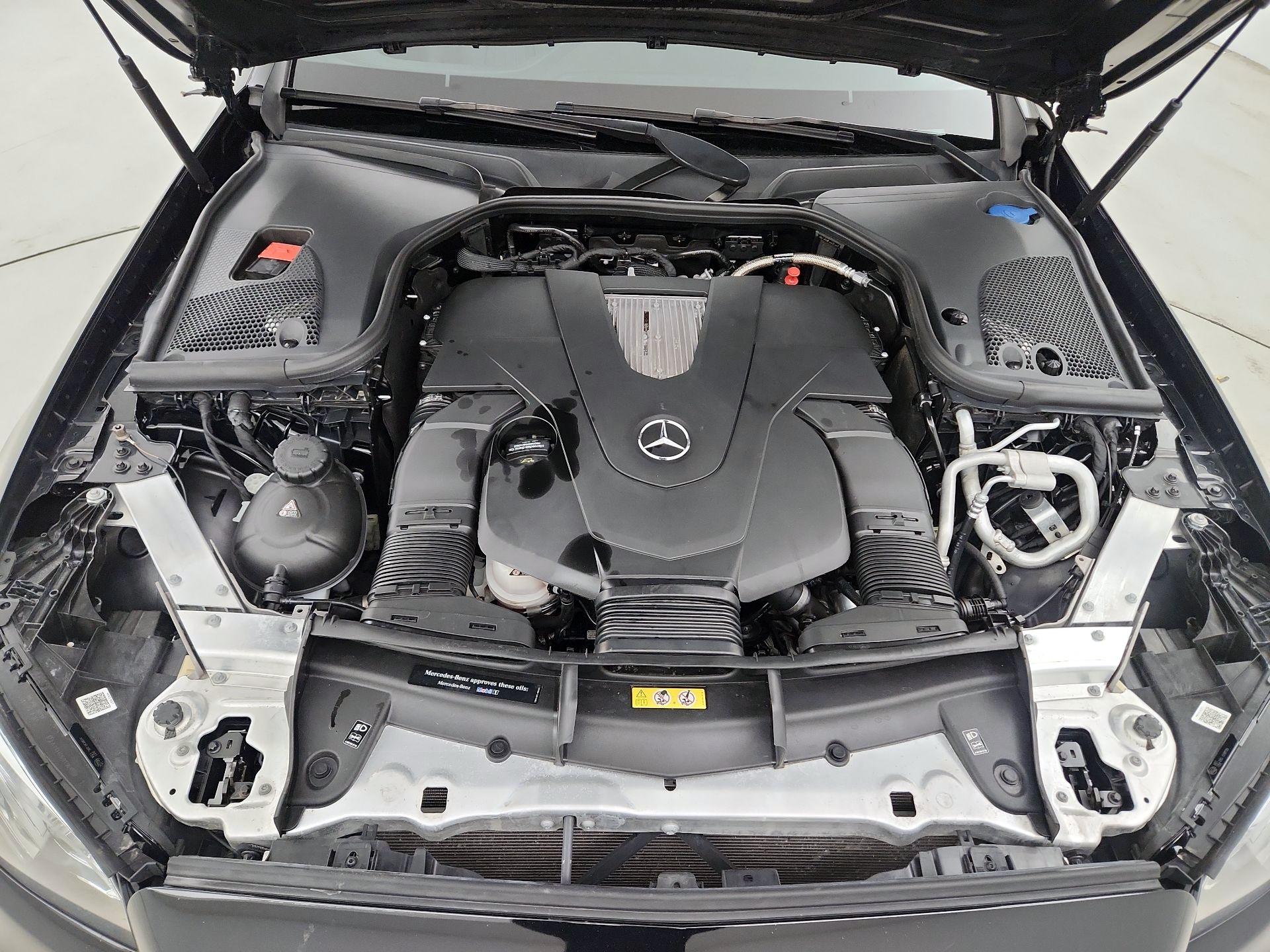 Thumbnail: 2018 Mercedes-Benz E-Class - 20