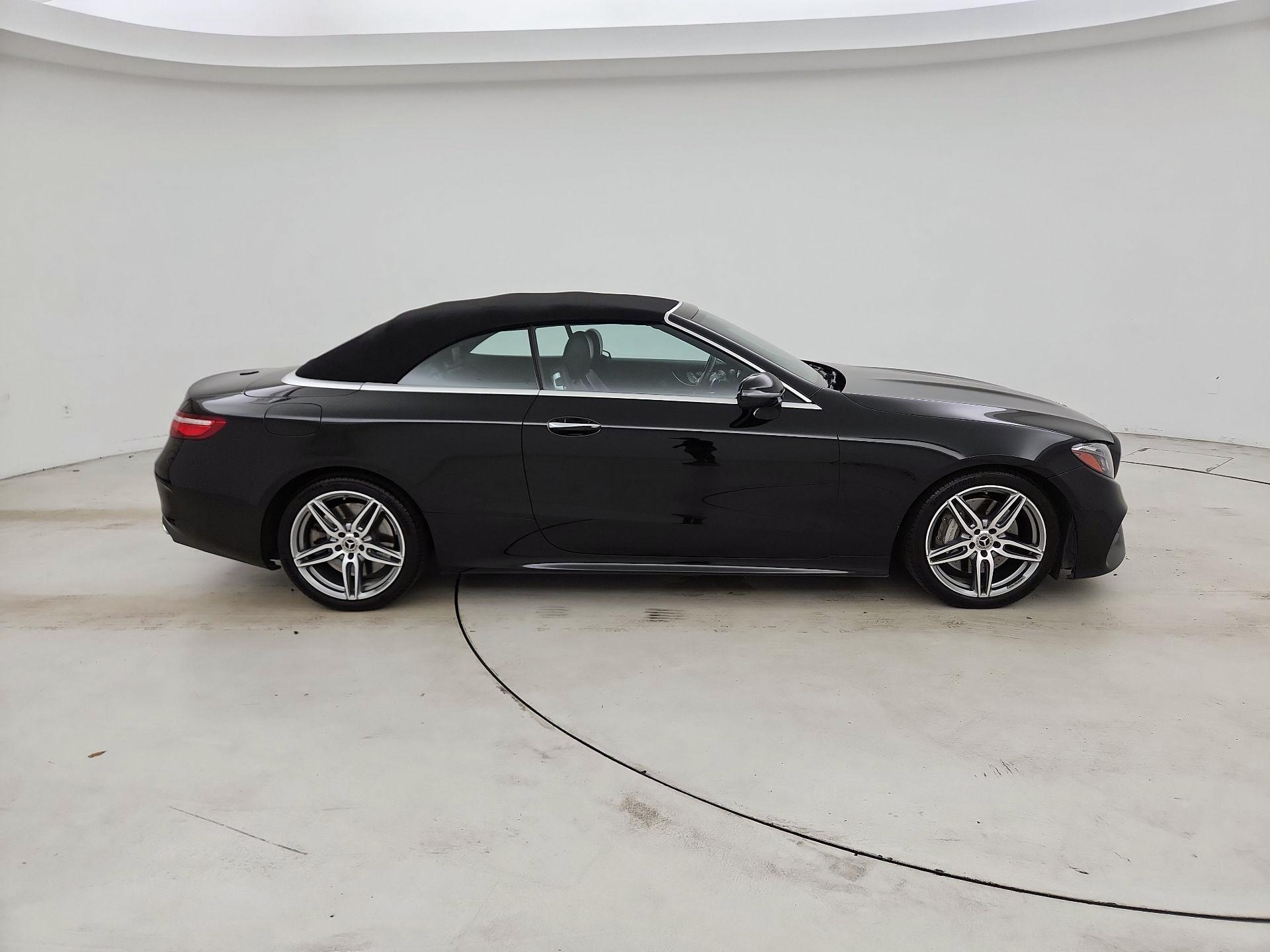 Thumbnail: 2018 Mercedes-Benz E-Class - 4