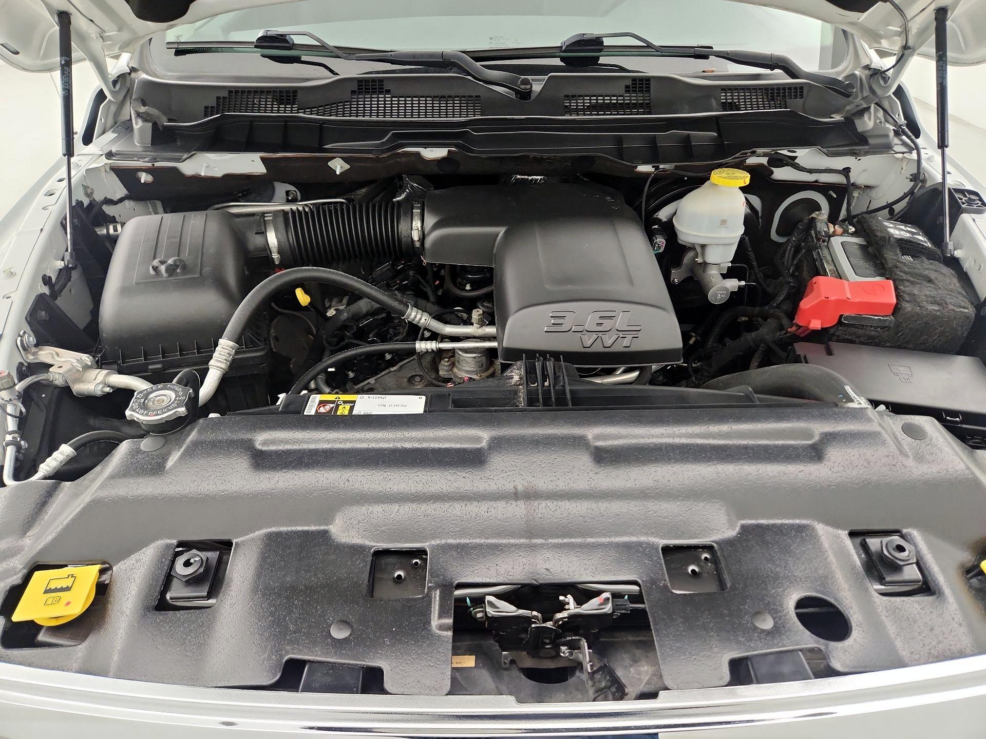 Thumbnail: 2020 RAM 1500 Classic - 20
