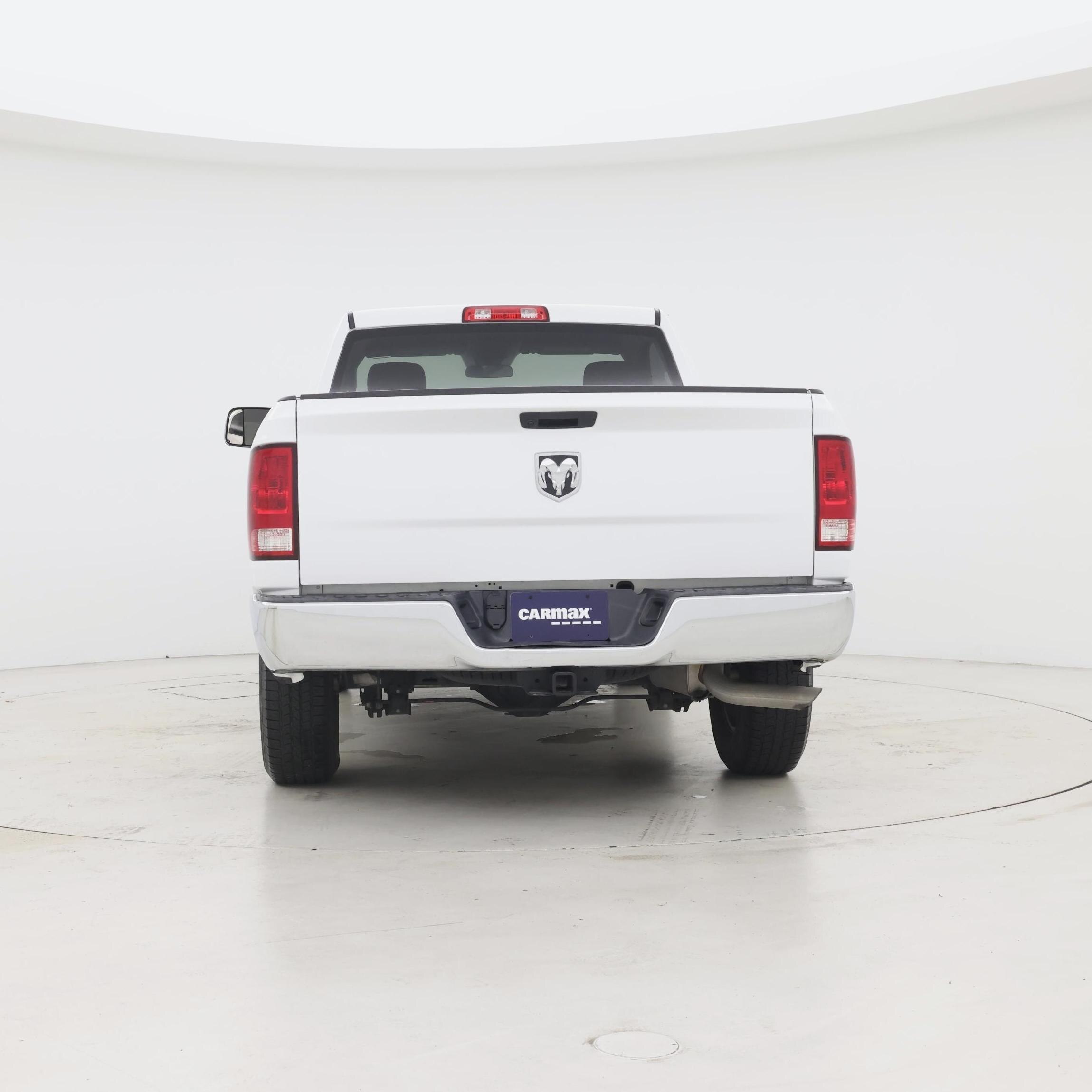 Thumbnail: 2020 RAM 1500 Classic - 6
