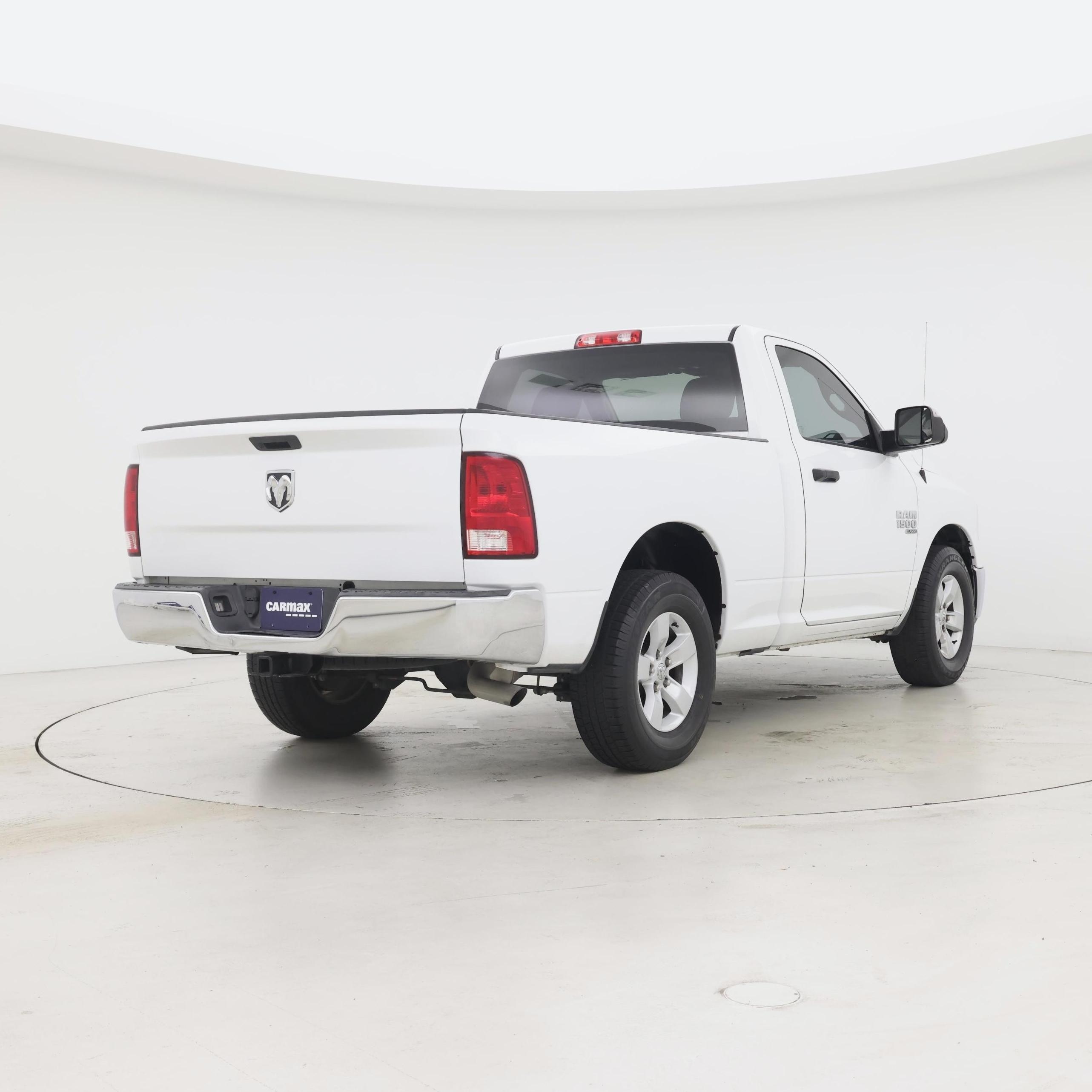 Thumbnail: 2020 RAM 1500 Classic - 8