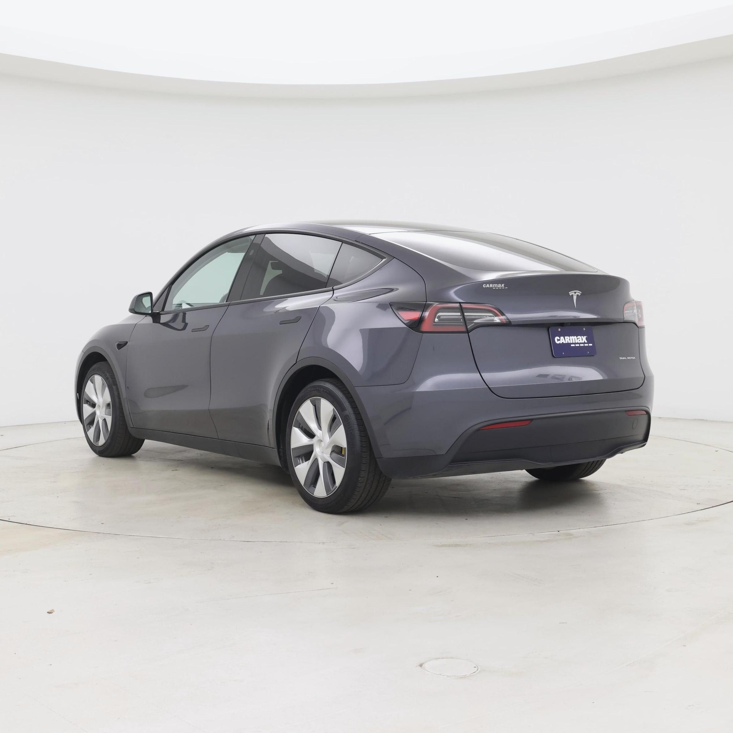 Thumbnail: 2023 Tesla Model Y - 2