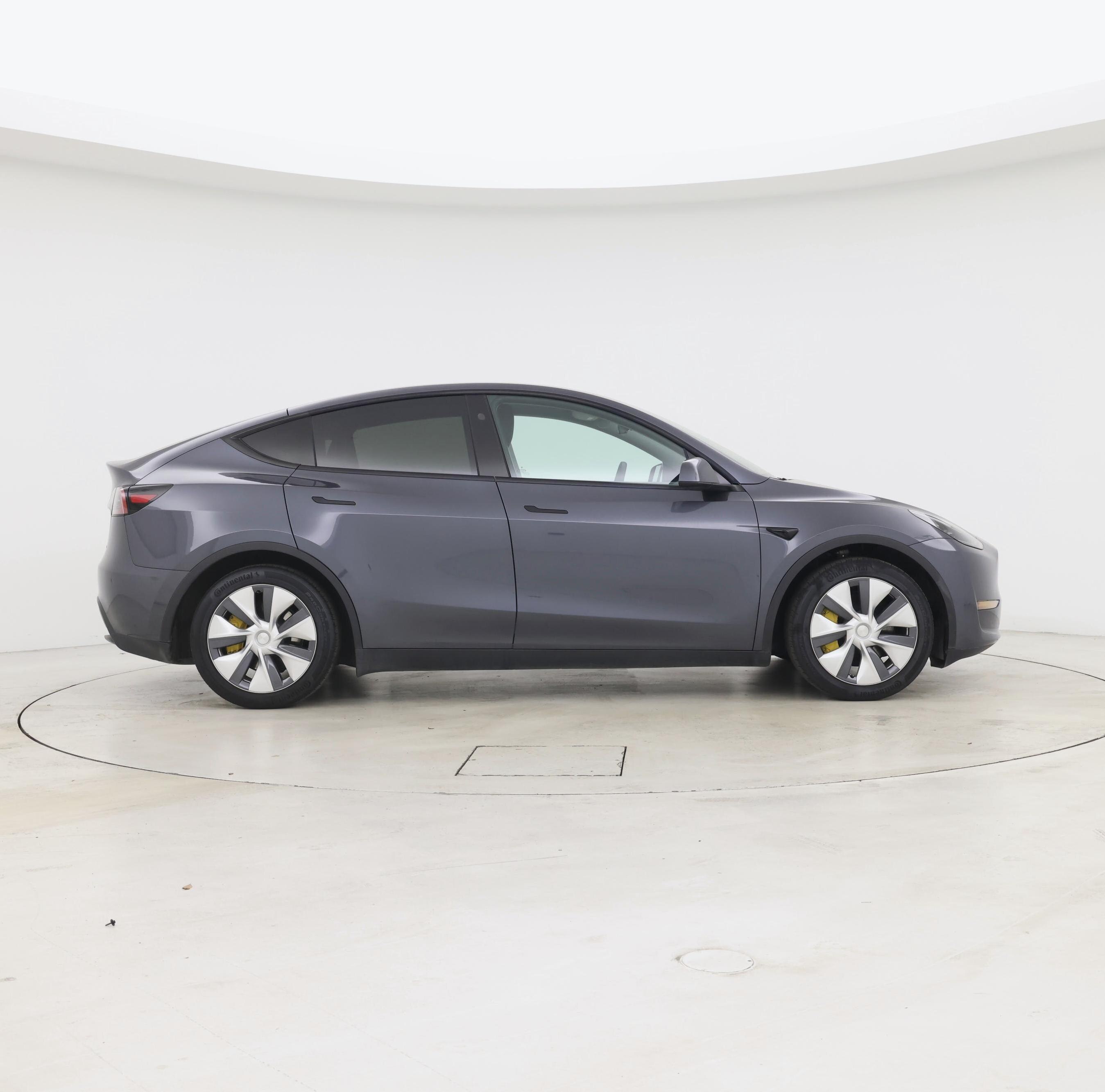 Thumbnail: 2023 Tesla Model Y - 7