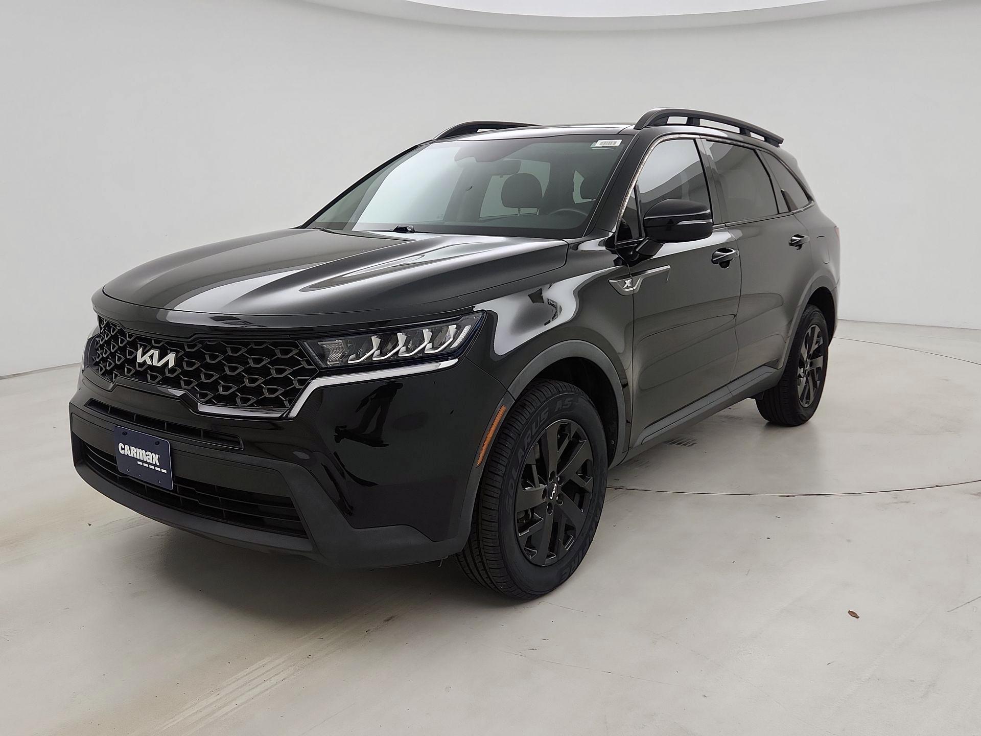 Thumbnail: 2022 Kia Sorento - 3