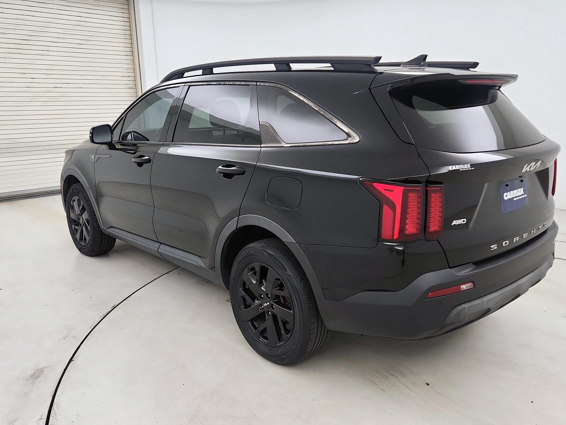 Thumbnail: 2022 Kia Sorento - 7