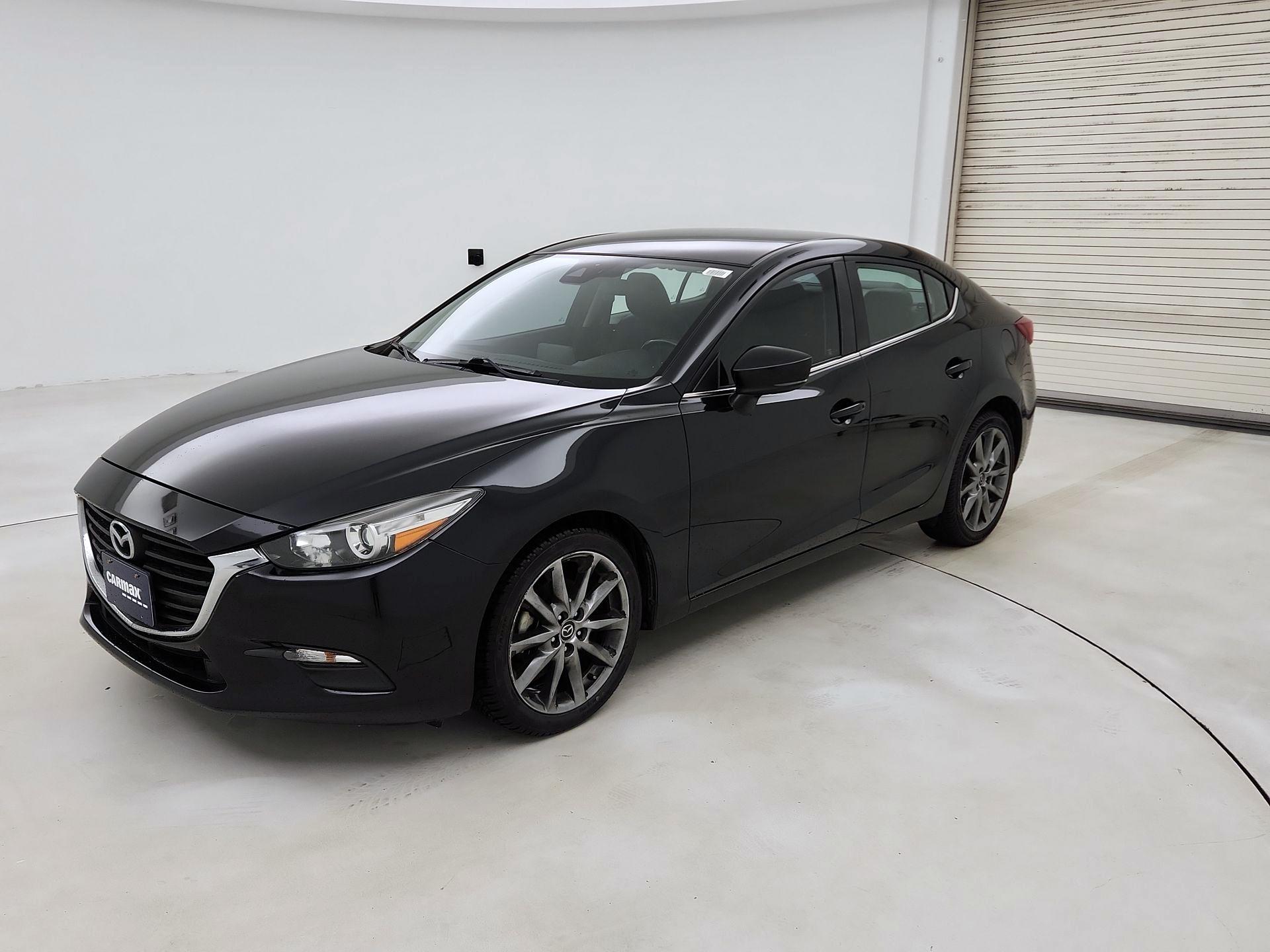 Thumbnail: 2018 Mazda Mazda3 - 3