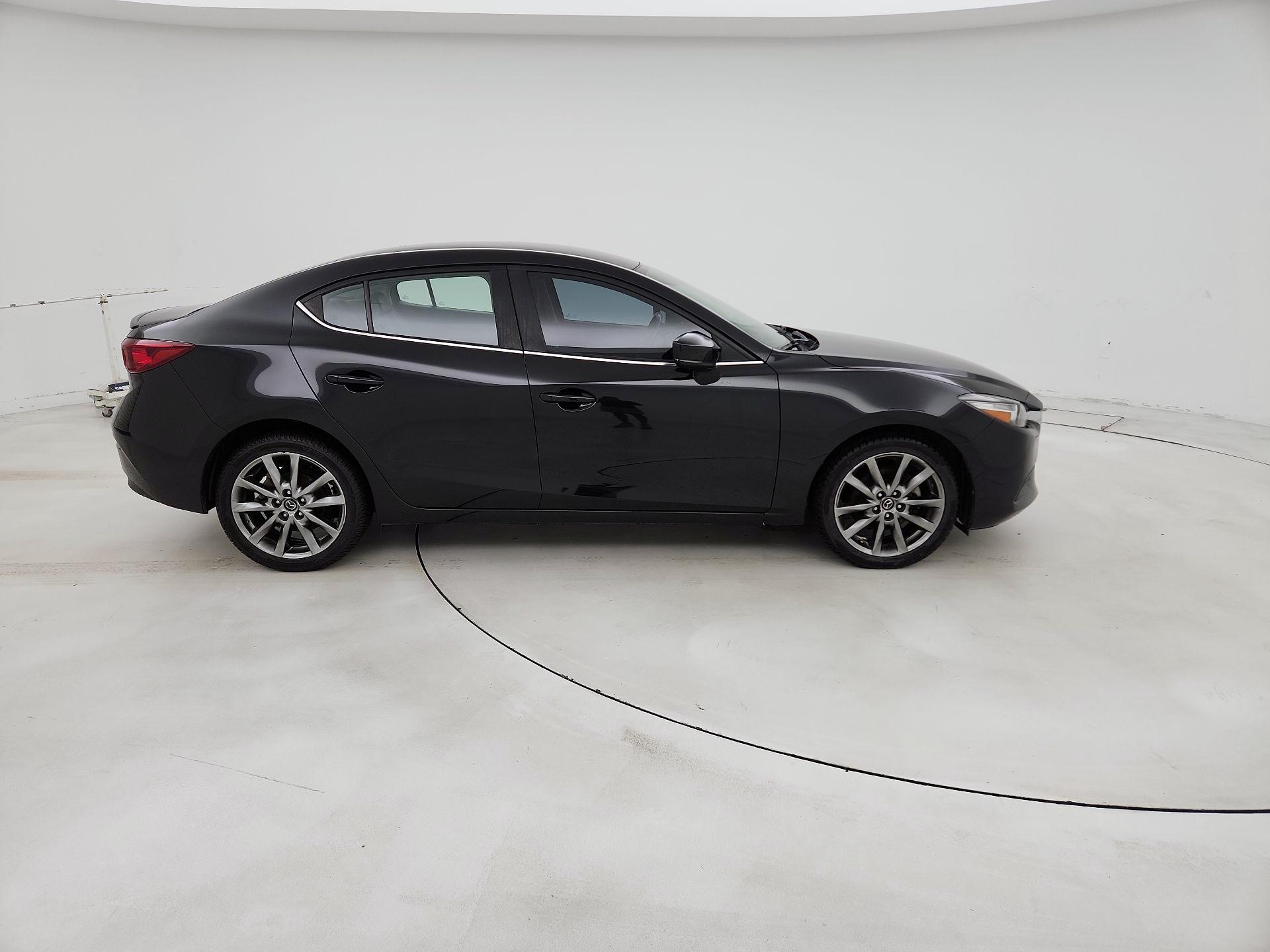 Thumbnail: 2018 Mazda Mazda3 - 4